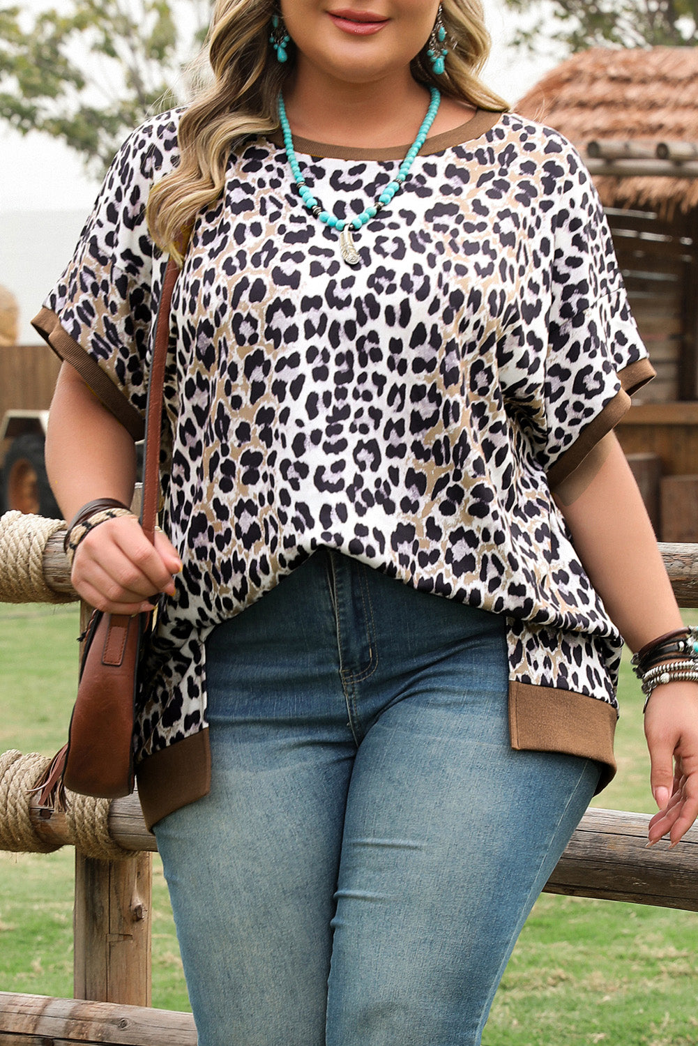 Khaki Leopard Contrast Trim Short Sleeve Loose Plus Size Top-Plus Size/Plus Size Tops/Plus Size Tops & Tees-[Adult]-[Female]-2022 Online Blue Zone Planet