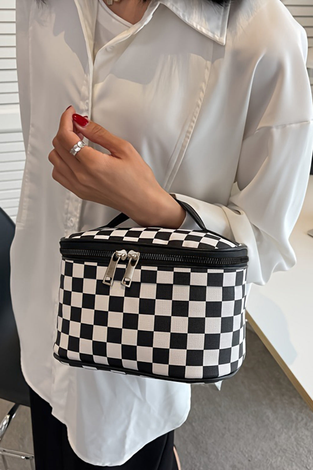 Black Checkered Zipper Large Cosmetic Bag with Handle-Bags-[Adult]-[Female]-Black-ONE SIZE-2022 Online Blue Zone Planet