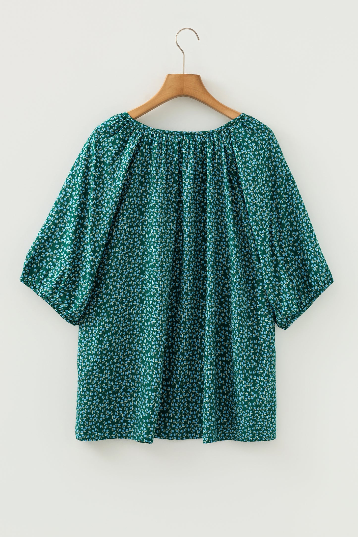 Green Boho Chic Notched V Neck Plus Floral Short Sleeve Top-Plus Size/Plus Size Tops/Plus Size Tops & Tees-[Adult]-[Female]-2022 Online Blue Zone Planet