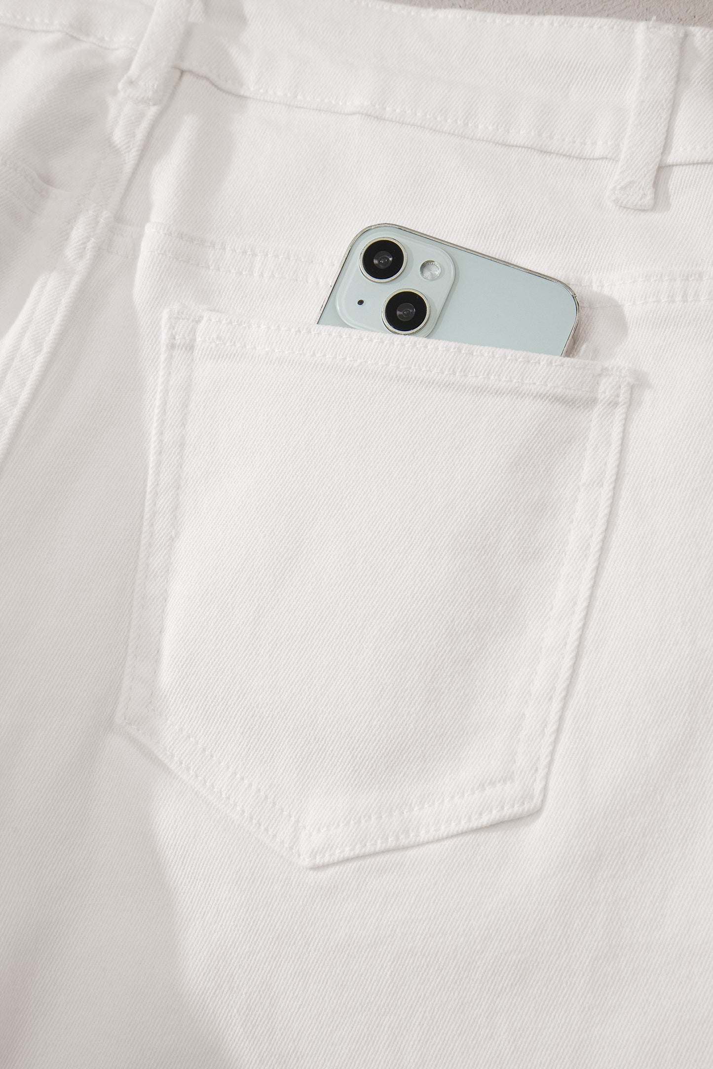 White Solid Color Rolled Cuffs Denim Bermuda Shorts-Bottoms/Denim Shorts-[Adult]-[Female]-2022 Online Blue Zone Planet