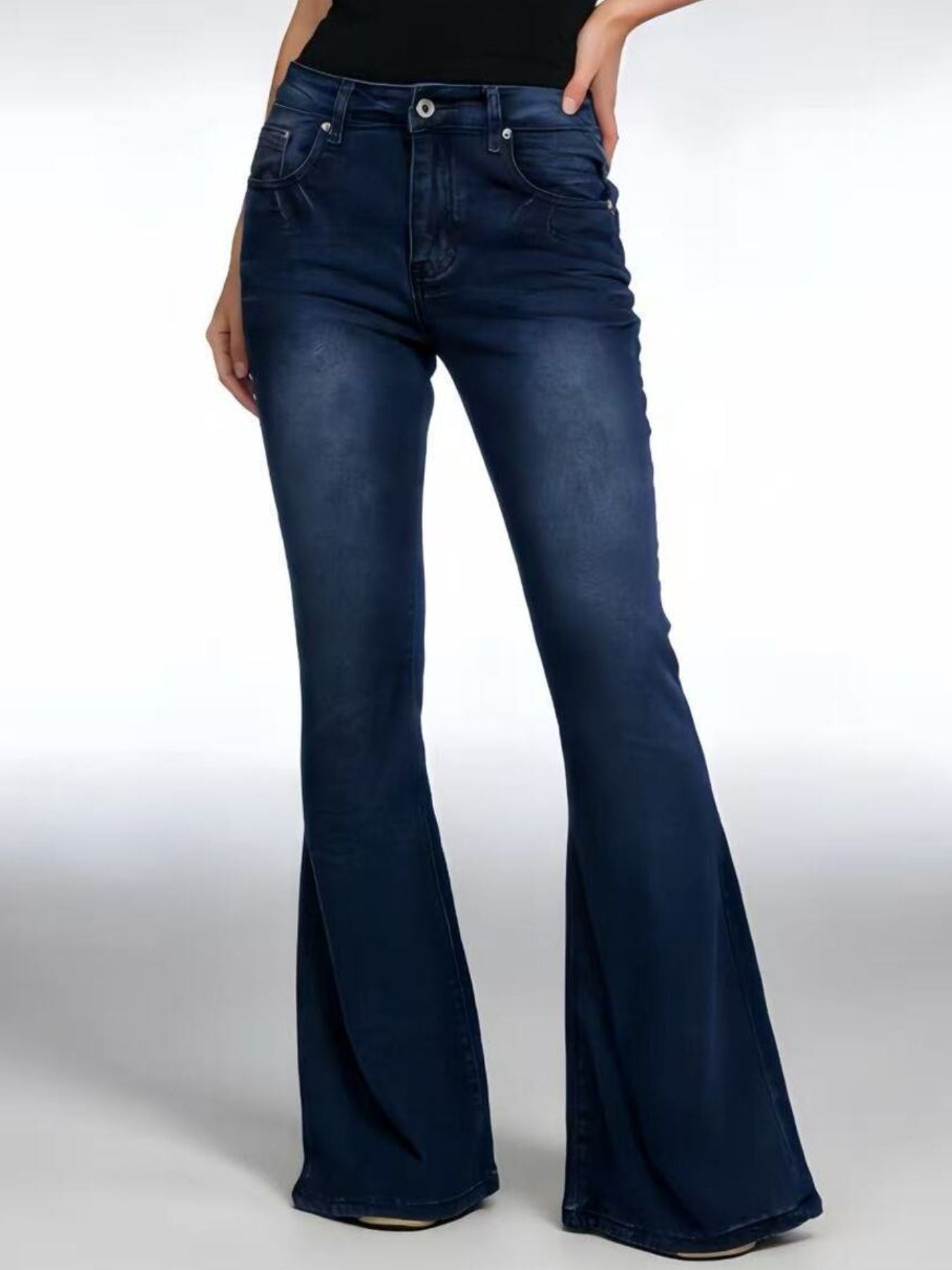 2588173d-4281-46f8-8900-0d86360626f1-Max