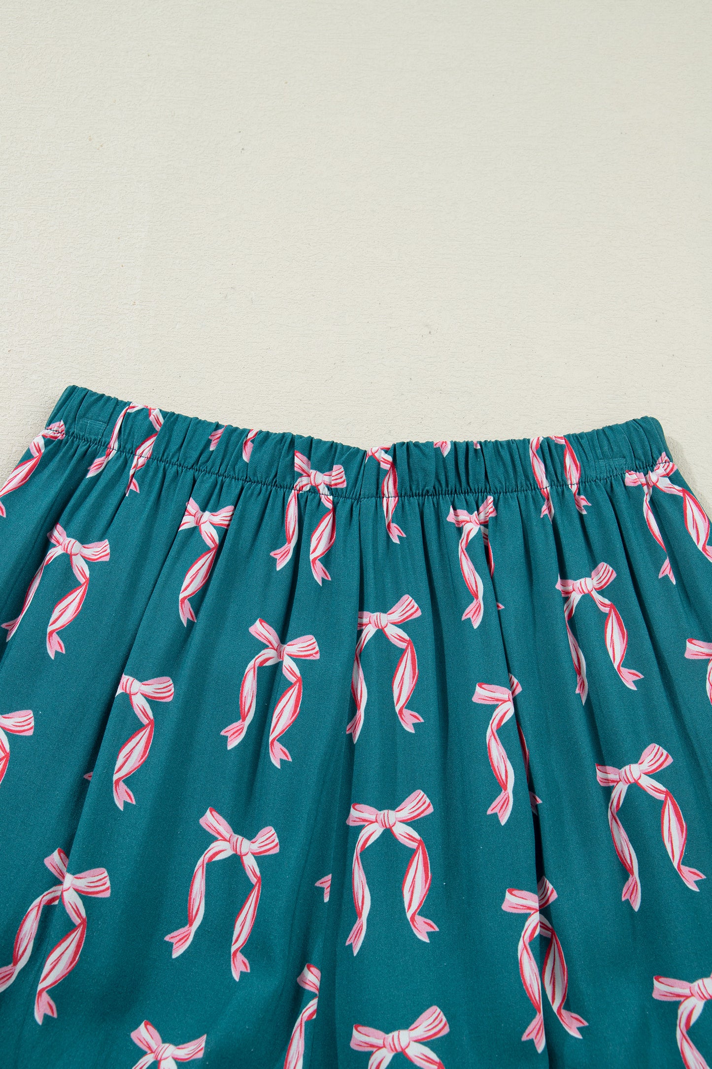 Green Ribbon Bow Print Silky Long Sleeve Shirt and Shorts 2pcs Pajama Set