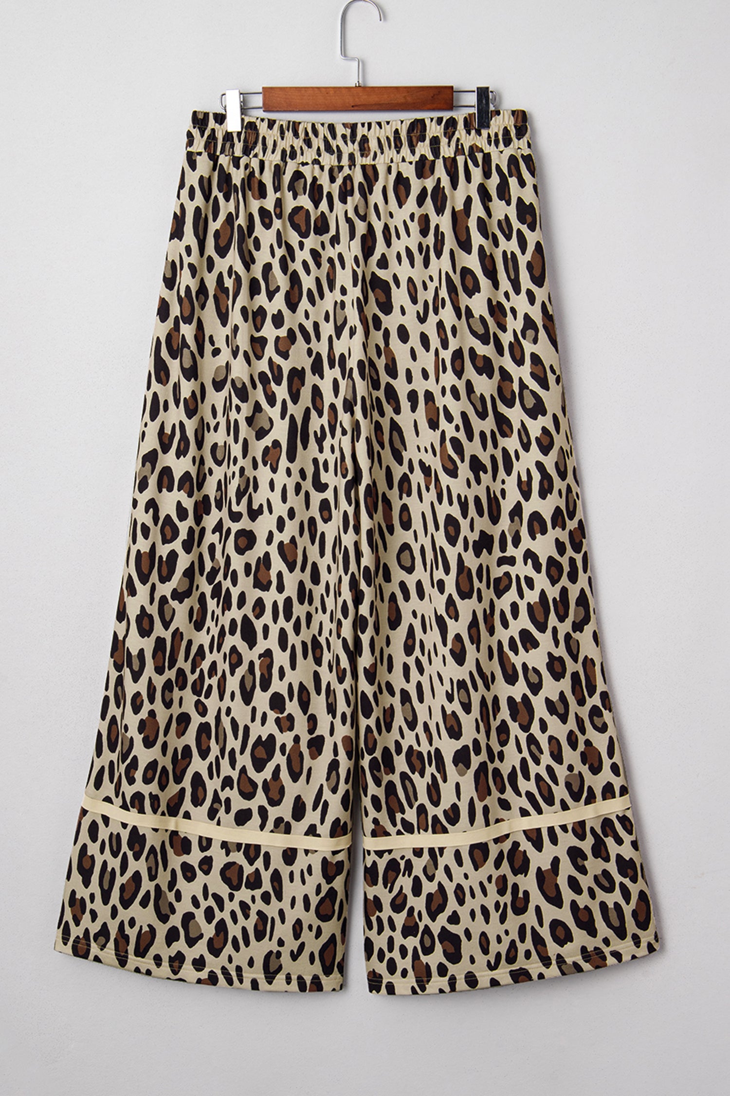 Khaki Exposed Seam Patched Pocket Plus Size Drawstring Leopard Wide Leg Pants-Plus Size/Plus Size Bottoms-[Adult]-[Female]-2022 Online Blue Zone Planet