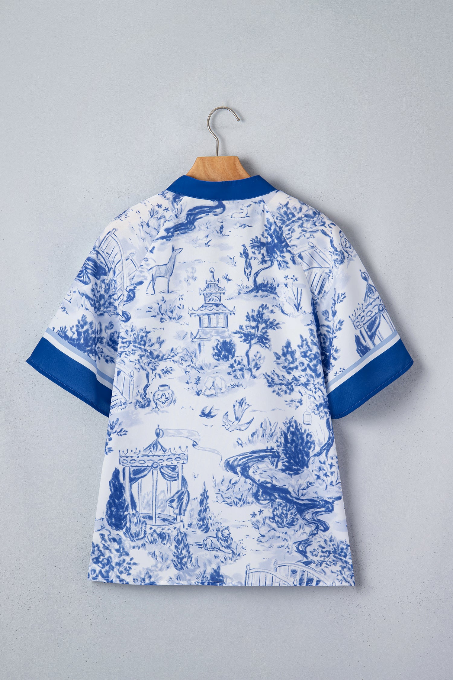 Blue Wild Animal Paradise Contrast V Neck Raglan Sleeve Blouse-Tops/Blouses & Shirts-[Adult]-[Female]-2022 Online Blue Zone Planet