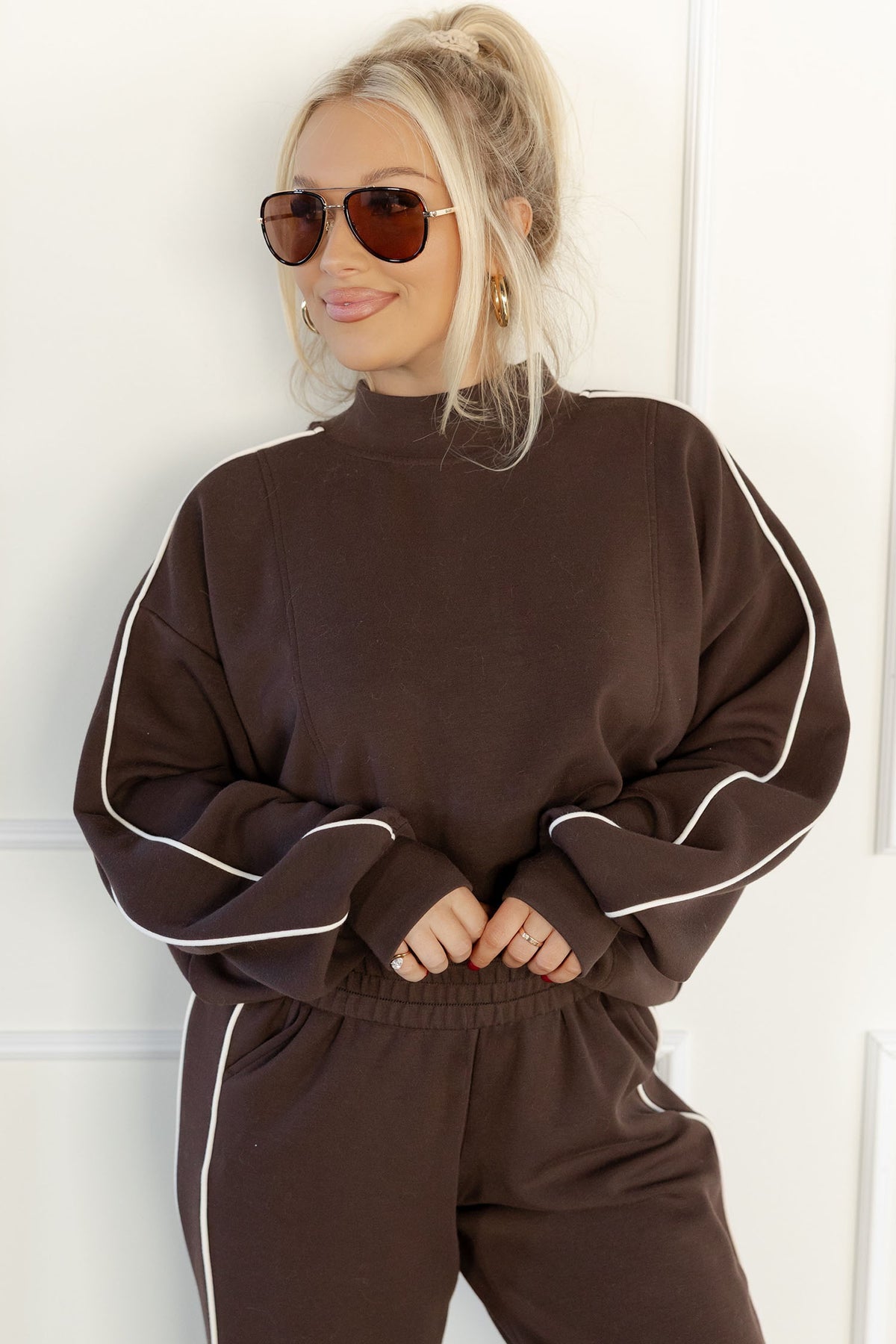 Coffee Sporty Piping Trim Mock Neck Pullover Relaxed 2pcs Pant Set