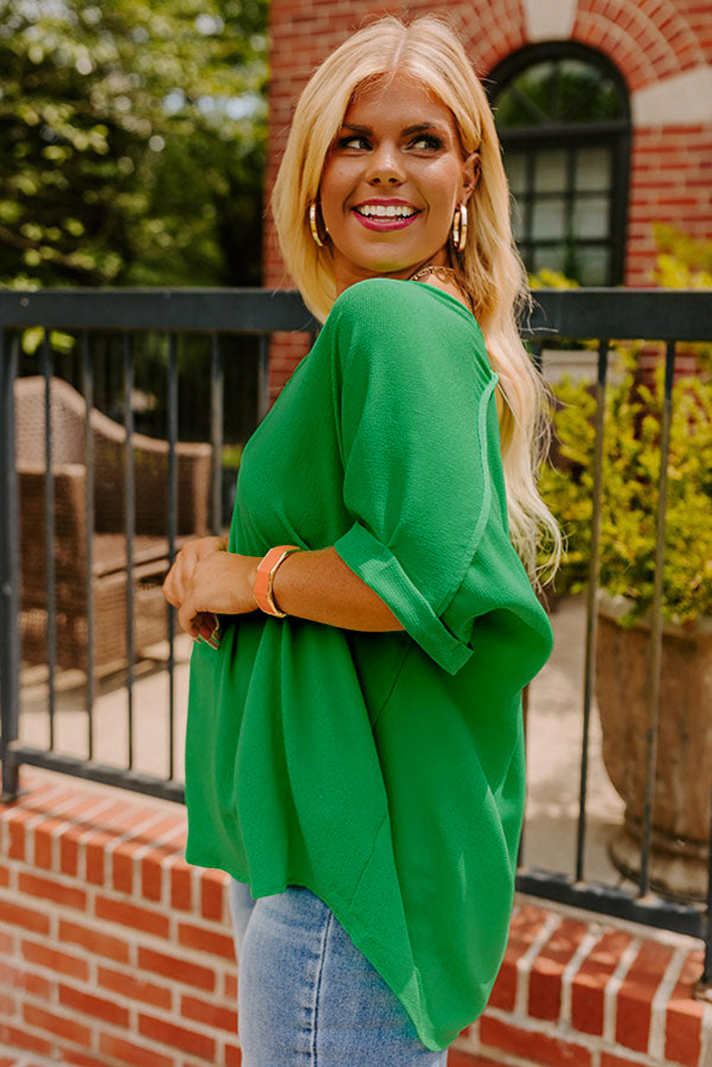 Green Seamed Back High Low Hem V Neck Cuffed Sleeve Plus Size Tee-Plus Size/Plus Size Tops/Plus Size Tops & Tees-[Adult]-[Female]-2022 Online Blue Zone Planet