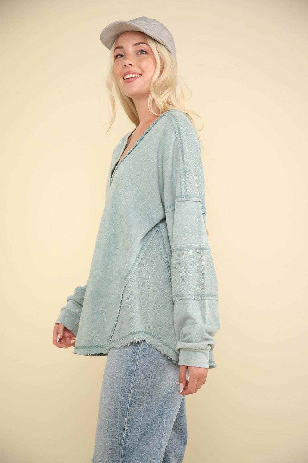 VERY J Washed V-Neck Exposed Seam Knit Top-[Adult]-[Female]-2022 Online Blue Zone Planet