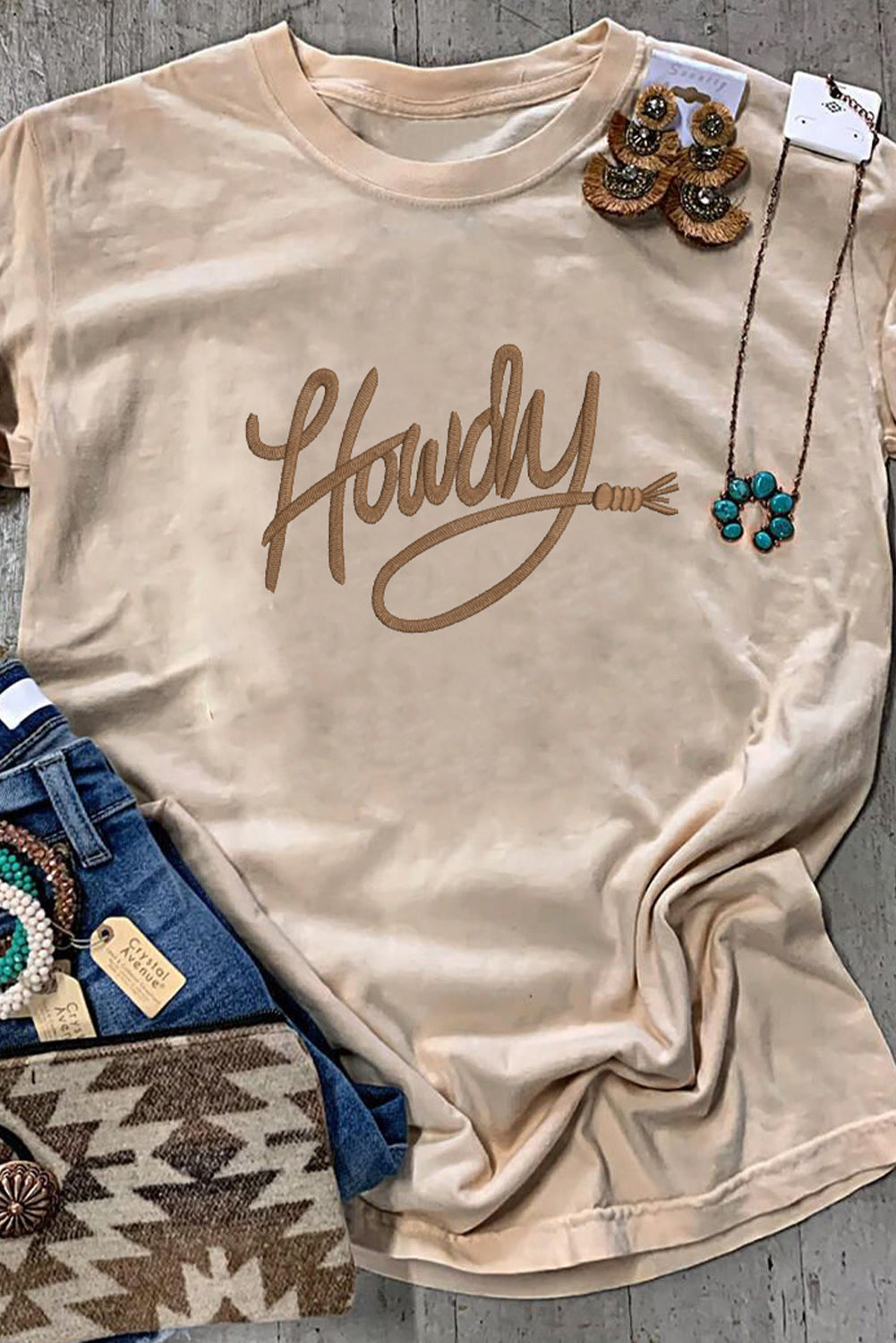 Khaki Howdy Embroidered Graphic Western Tee-Graphic/Graphic Tees-[Adult]-[Female]-2022 Online Blue Zone Planet