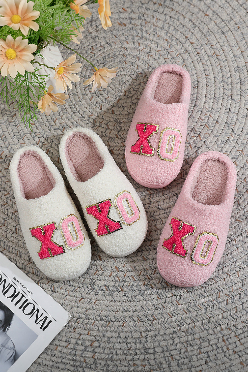 Pink Xoxo Letter Graphic Plush Winter Slippers-Slides Shoes + Flip Flops-[Adult]-[Female]-2022 Online Blue Zone Planet