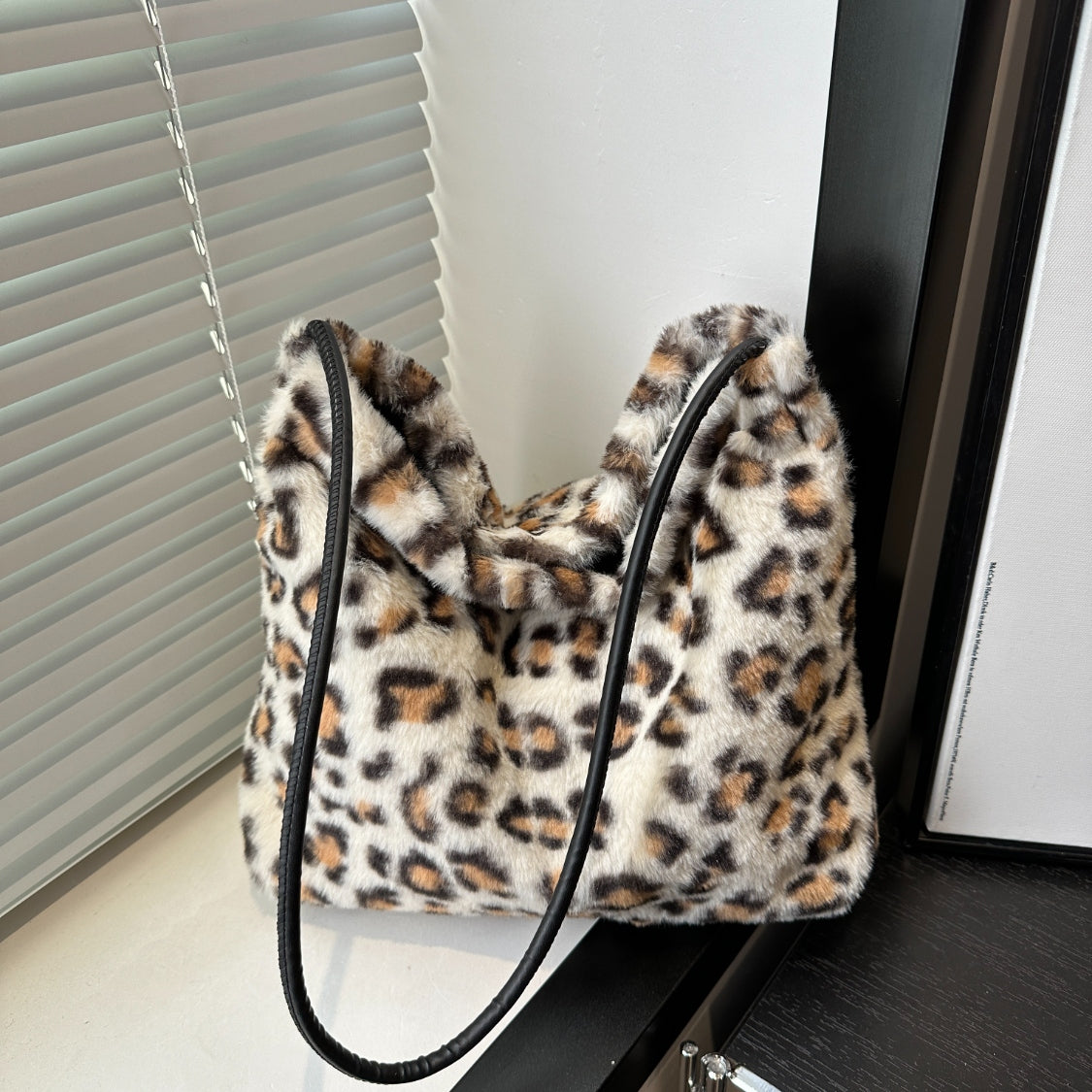 Blue Zone Planet | Leopard Furry Shoulder Bag-HANDBAGS-[Adult]-[Female]-White-One Size-2022 Online Blue Zone Planet