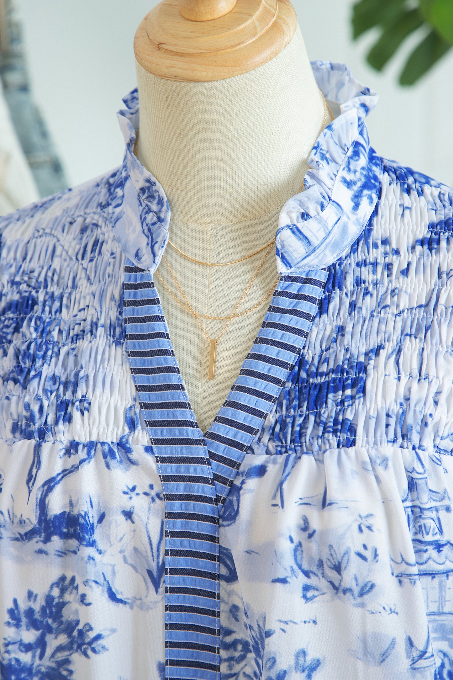 Blue Wild Animal Paradise Striped Detail V Neck Blouse-Tops/Blouses & Shirts-[Adult]-[Female]-2022 Online Blue Zone Planet