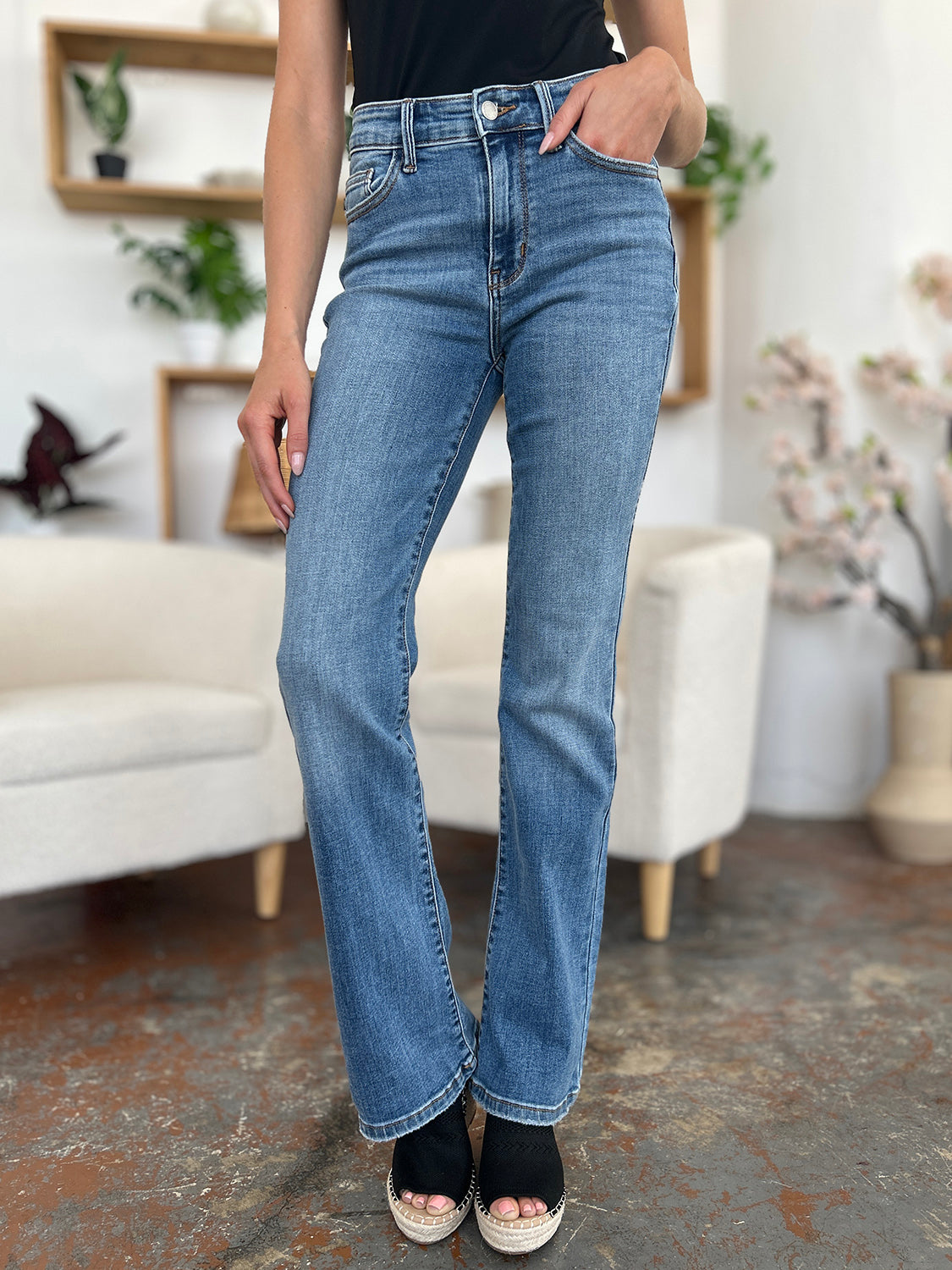 Judy Blue Full Size Mid-Rise Waist Straight Jeans-BOTTOM SIZES SMALL MEDIUM LARGE-[Adult]-[Female]-2022 Online Blue Zone Planet