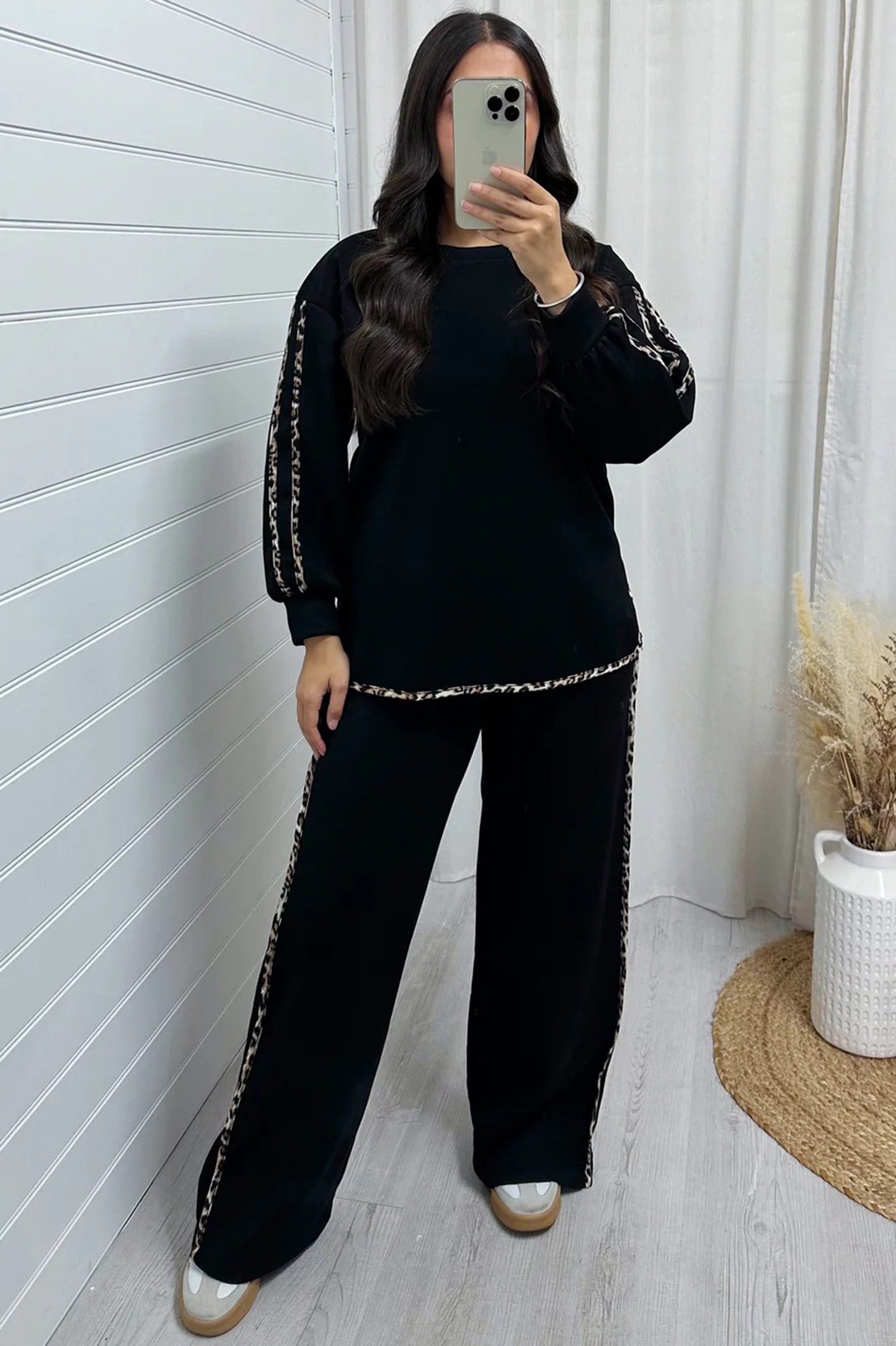 Black Contrast Leopard Trim Casual Sweatshirt Pant Set-Two Piece Sets/Pant Sets-[Adult]-[Female]-2022 Online Blue Zone Planet