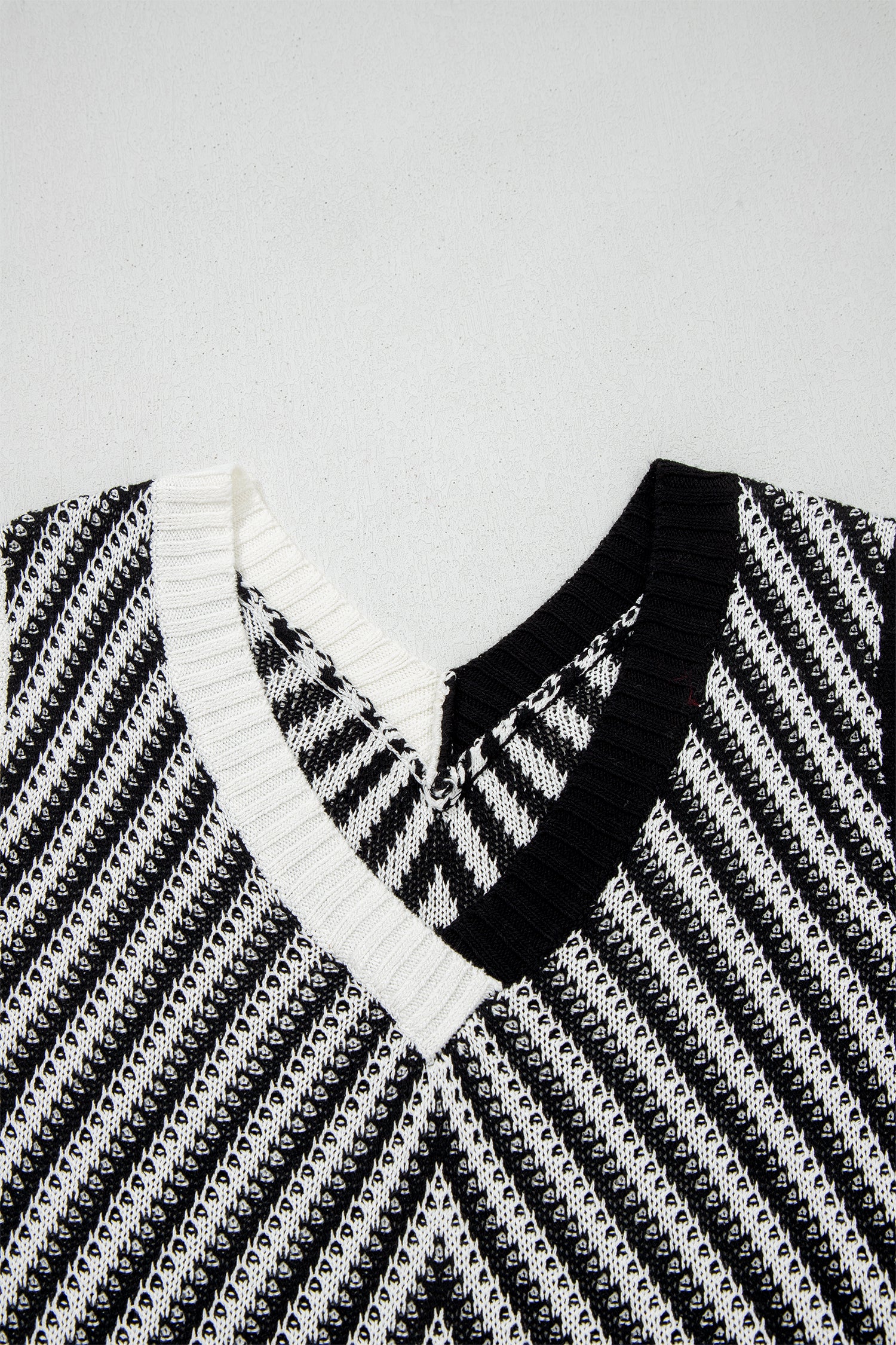 Black Contrast Chevron Knit V Neck Sweater Vest-TOPS / DRESSES-[Adult]-[Female]-2022 Online Blue Zone Planet