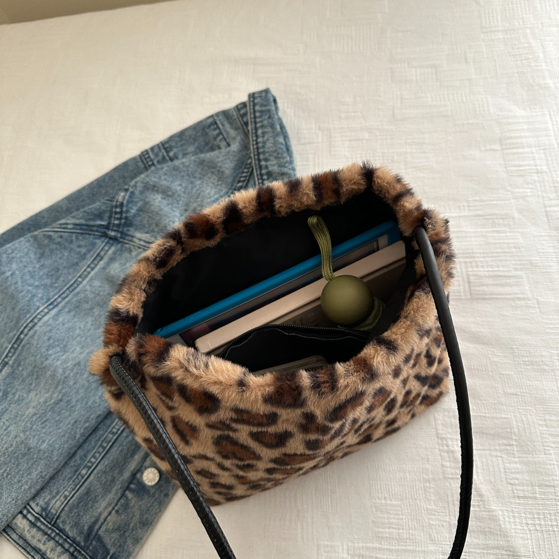 Blue Zone Planet | Leopard Furry Shoulder Bag-HANDBAGS-[Adult]-[Female]-2022 Online Blue Zone Planet