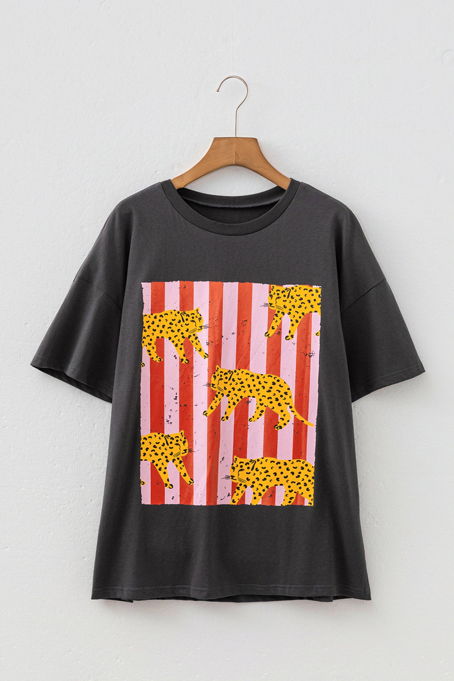 White Cheetah Striped Print Retro Fashion Graphic Tee-Tops/Tops & Tees-[Adult]-[Female]-2022 Online Blue Zone Planet