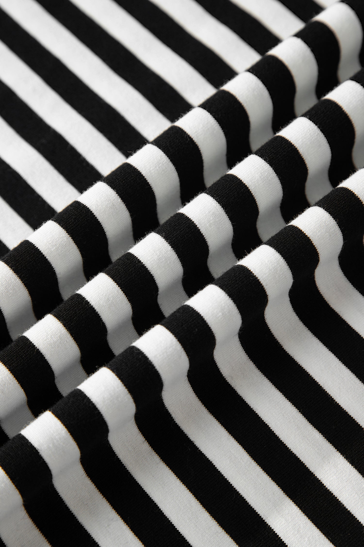 Black Striped Print V Neck Delicate Trim Casual Tee-Tops/Tops & Tees-[Adult]-[Female]-2022 Online Blue Zone Planet