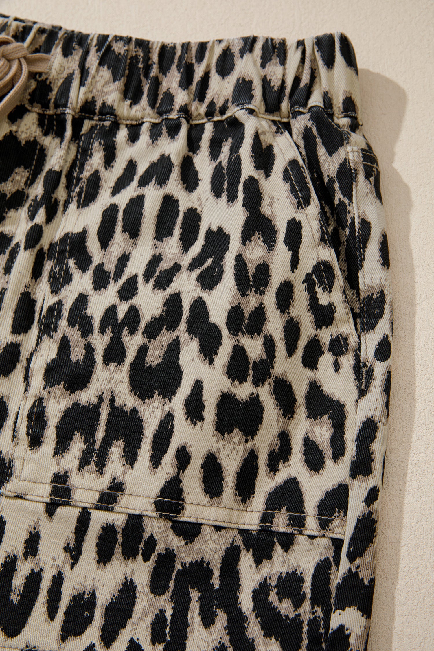 Brown Retro Leopard Print Lace-up Elastic Waistband Mid Rise Denim Shorts-Bottoms/Denim Shorts-[Adult]-[Female]-2022 Online Blue Zone Planet