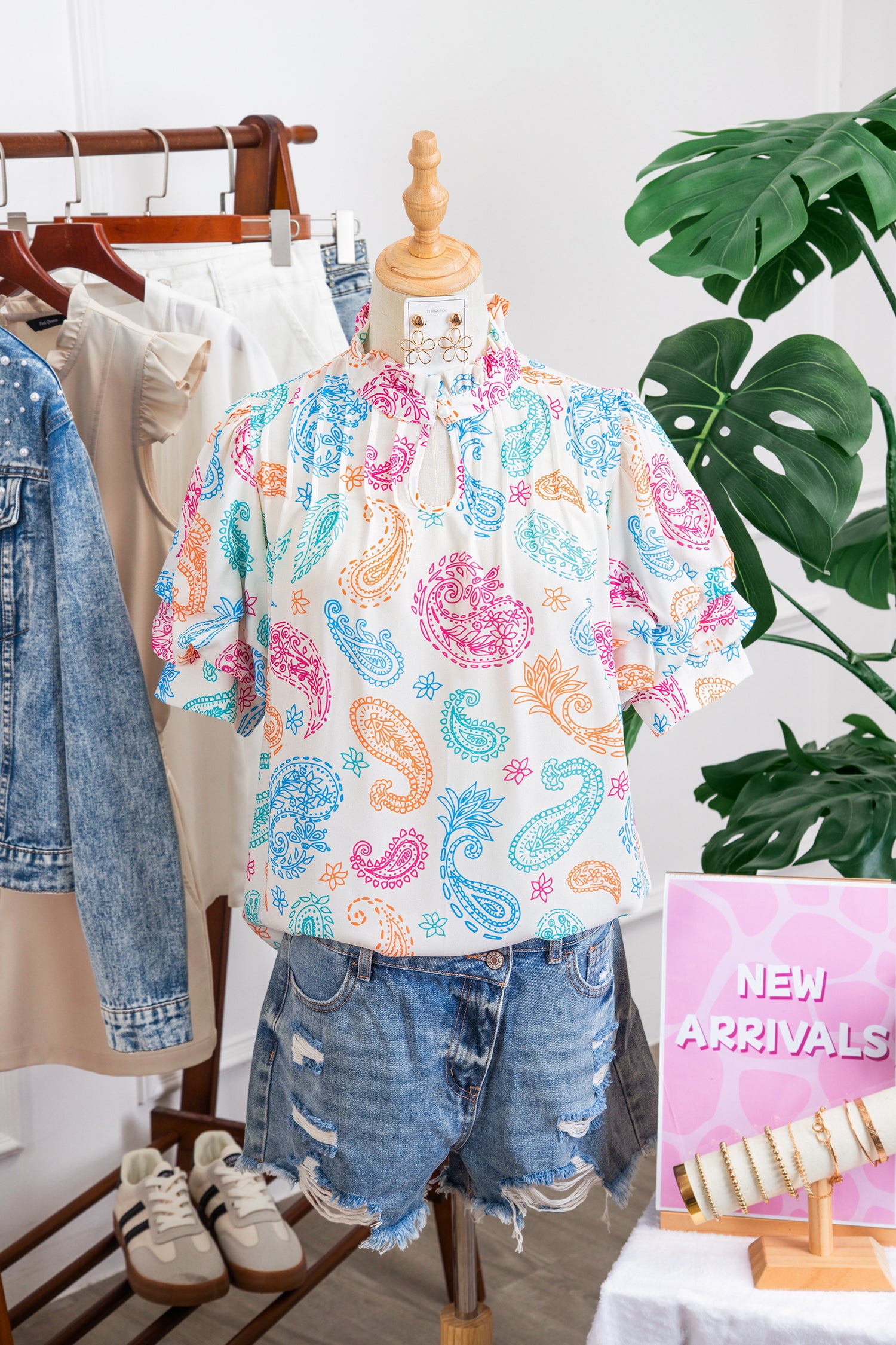 Multicolour Vibrant Paisley Printed Button Keyhole Puff Sleeve Blouse-Tops/Blouses & Shirts-[Adult]-[Female]-2022 Online Blue Zone Planet
