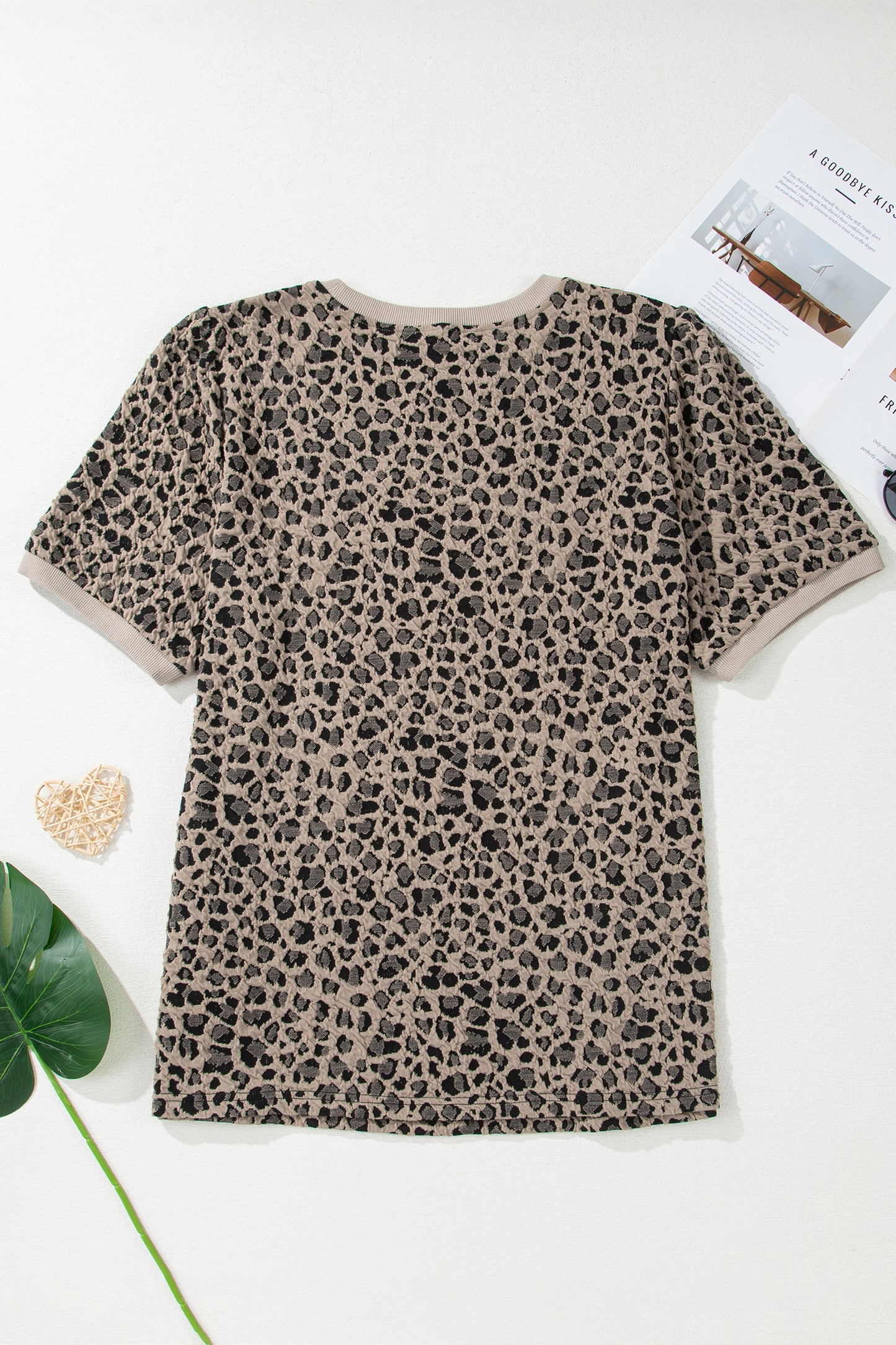 Khaki Leopard Print Textured Plus Size T Shirt-Plus Size/Plus Size Tops/Plus Size Tops & Tees-[Adult]-[Female]-2022 Online Blue Zone Planet