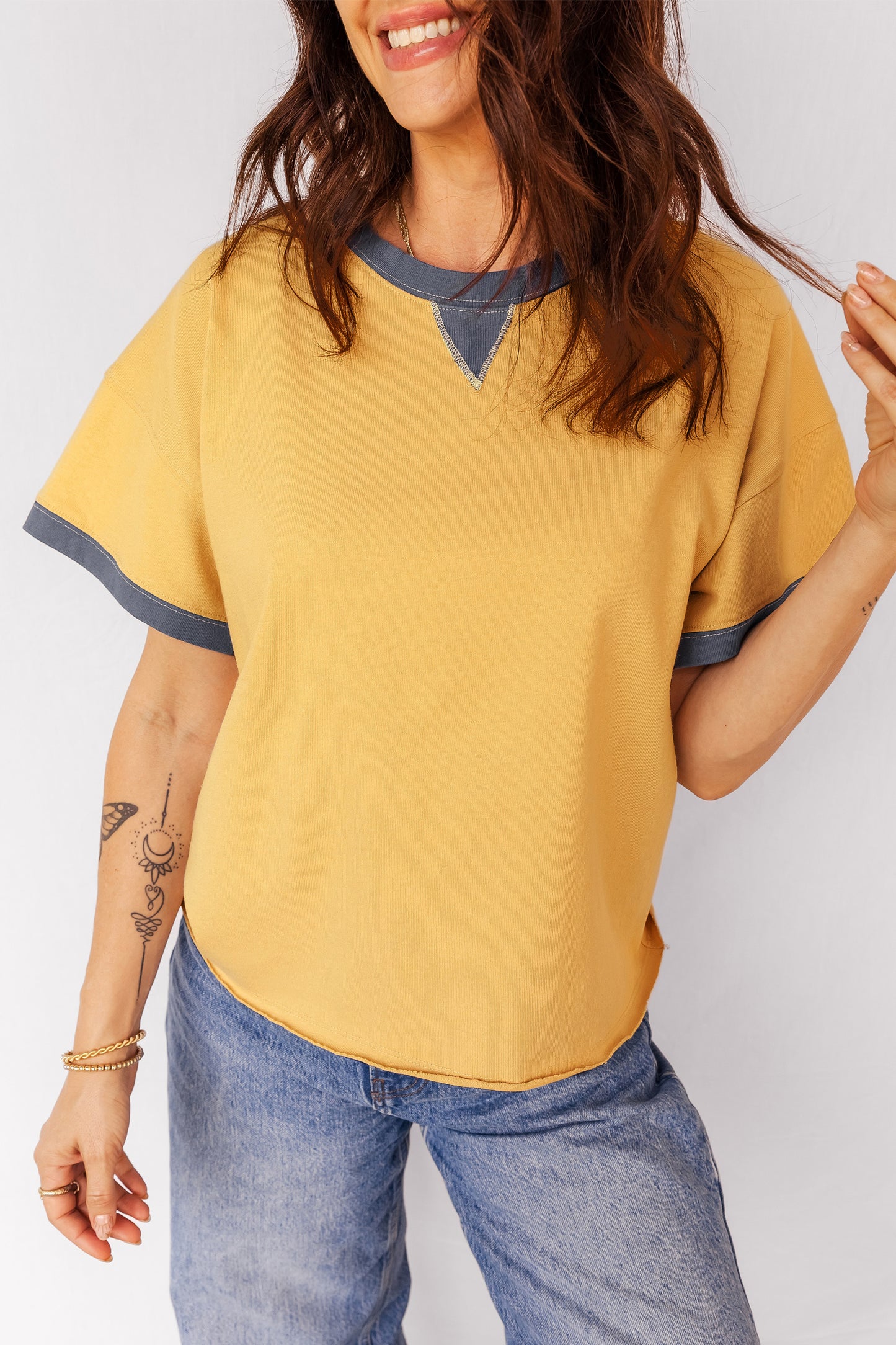 Banana Cream Contrast Trim Raw Hemline Short Sleeve Loose Top-Tops/Tops & Tees-[Adult]-[Female]-2022 Online Blue Zone Planet