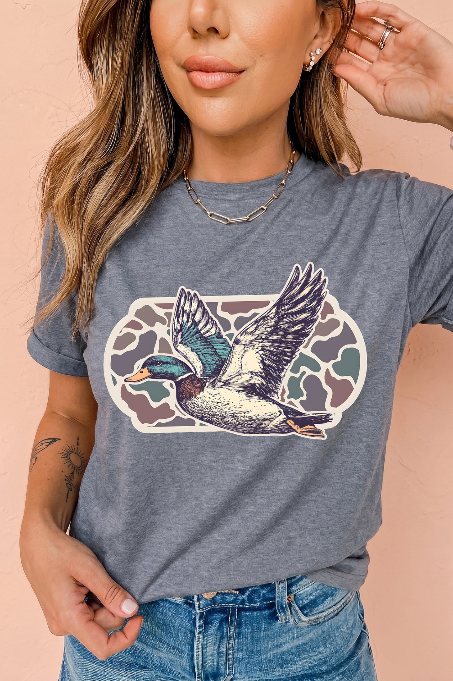 Gray Western Camo Mallard Graphic Tee