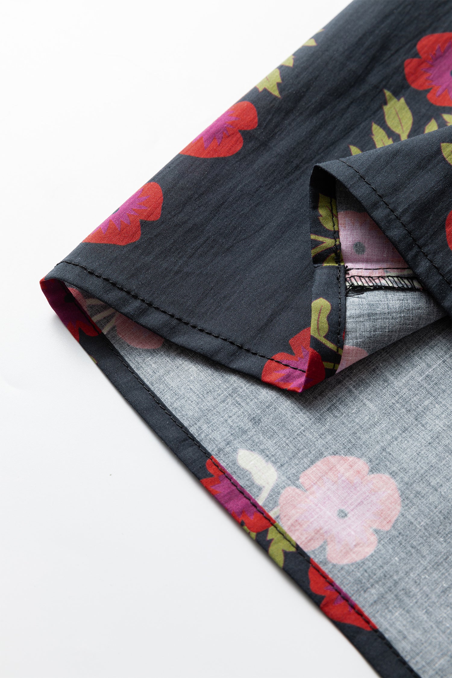 Black Floral Short Bubble Sleeve Contrast Slit Neckline Blouse-Tops/Blouses & Shirts-[Adult]-[Female]-2022 Online Blue Zone Planet