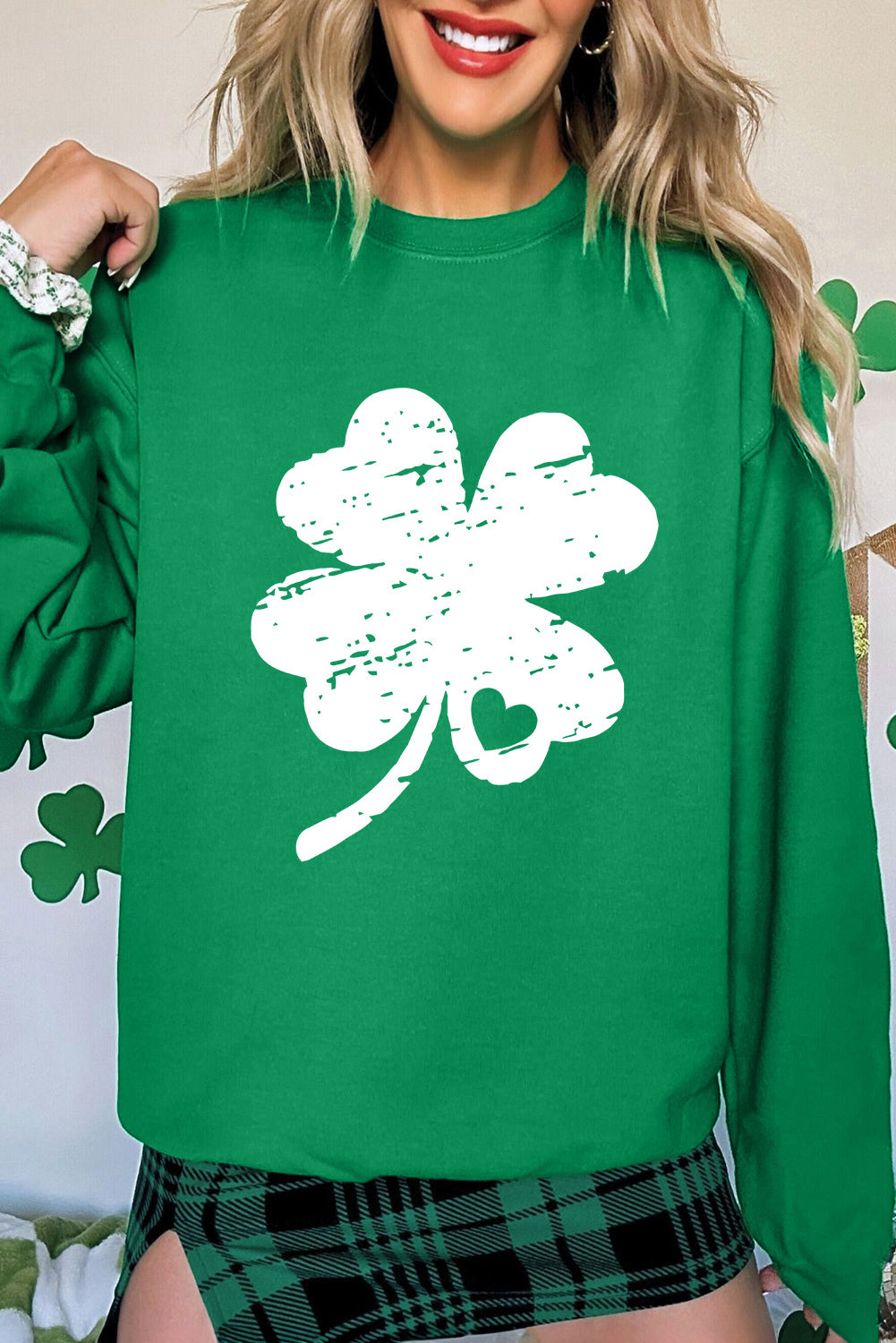 Dark Green St. Patricks Lucky Clover Graphic Sweatshirt-Graphic/Graphic Sweatshirts-[Adult]-[Female]-2022 Online Blue Zone Planet