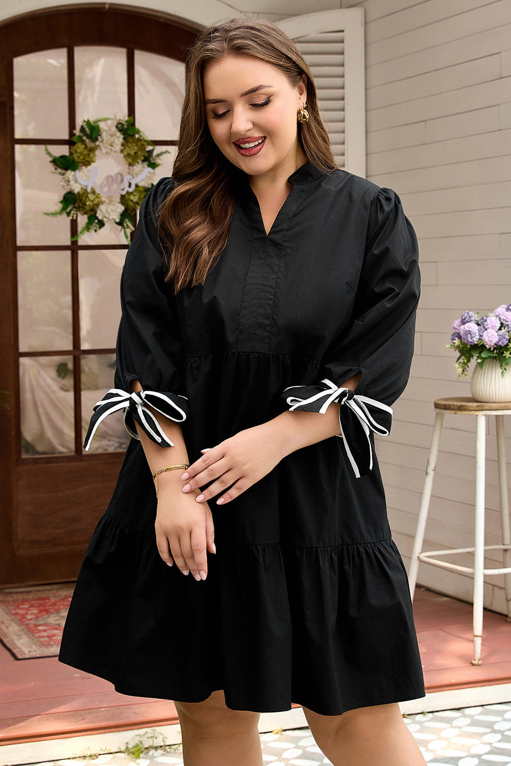 Black Contrast Trim Knot Cuffs Plus Size V Neck Mini Dress-Plus Size/Plus Size Dresses/Plus Size Mini Dresses-[Adult]-[Female]-2022 Online Blue Zone Planet