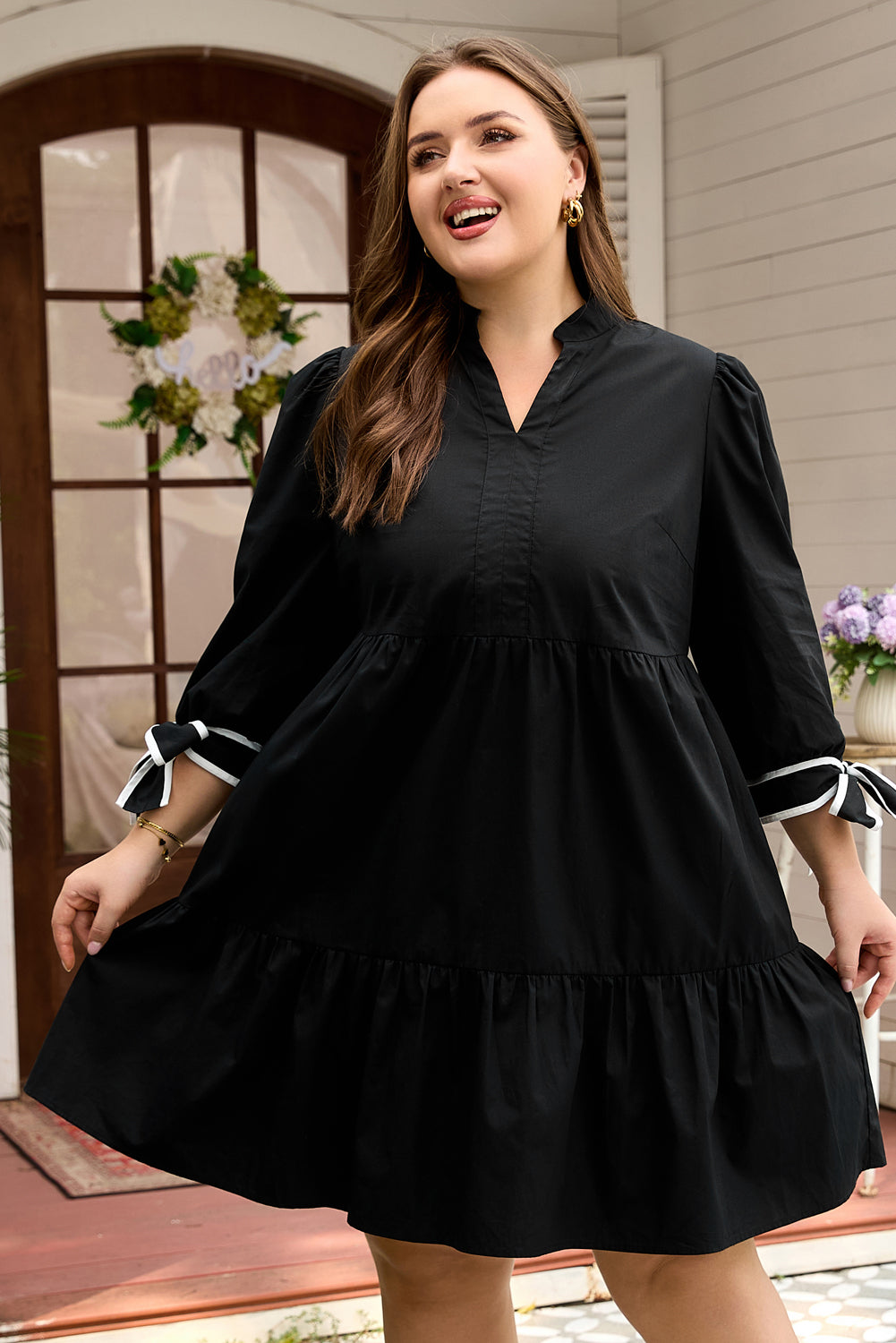 Black Contrast Trim Knot Cuffs Plus Size V Neck Mini Dress-Plus Size/Plus Size Dresses/Plus Size Mini Dresses-[Adult]-[Female]-2022 Online Blue Zone Planet