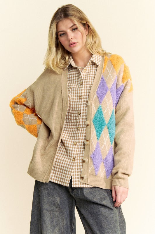 Wool deals tan heart argyle print vneck button up cardigan