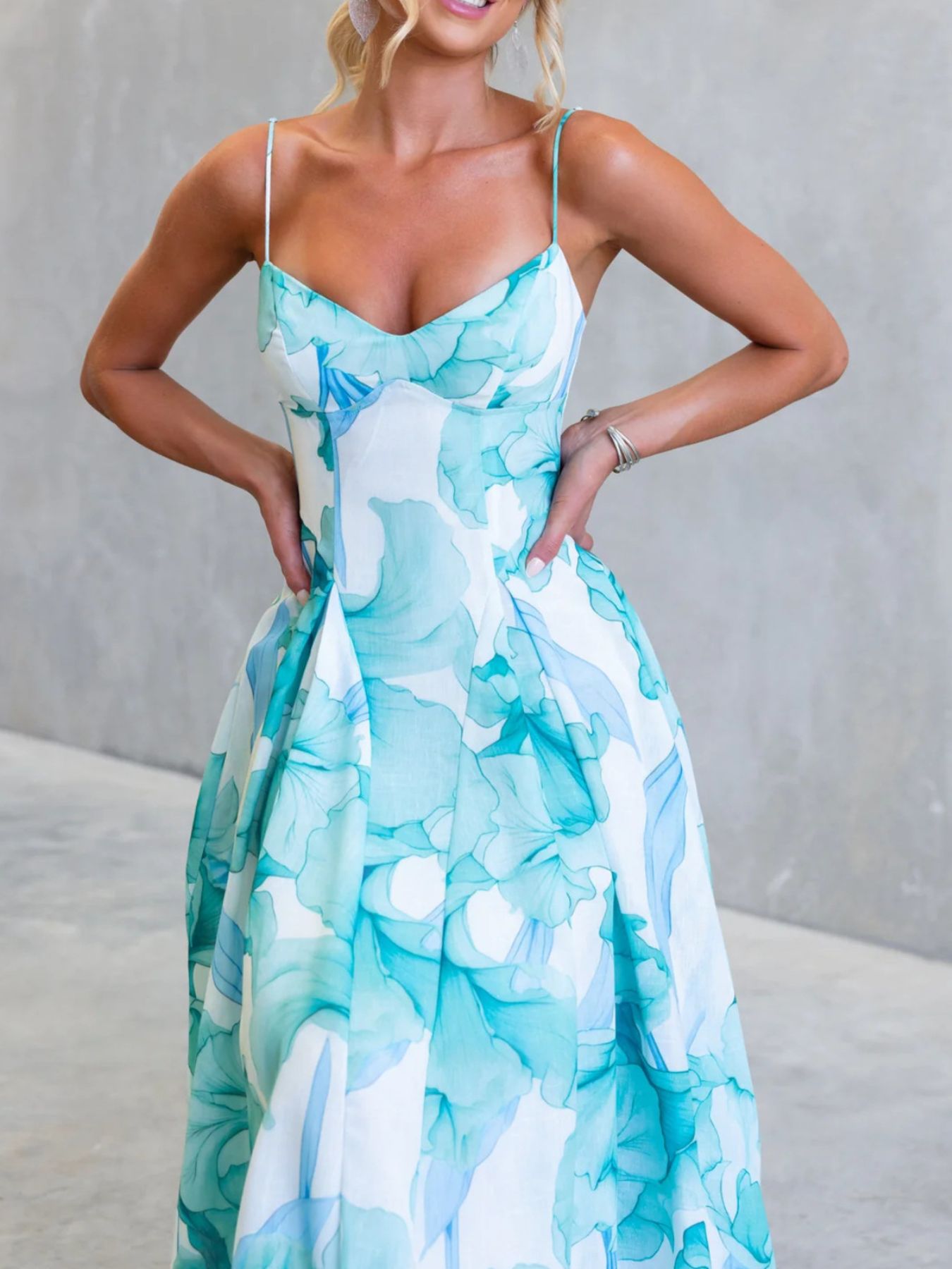 40c36fb0-f989-4c08-a70f-85eb5012ad21-Max