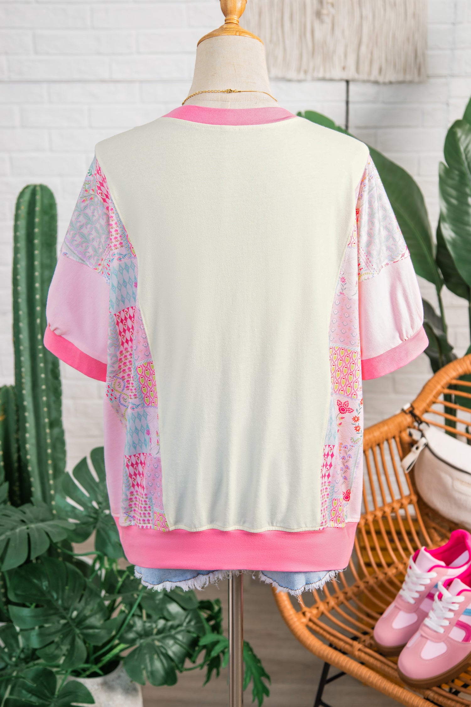 Beige Color Block Floral Patchwork Big Flower Accent Relaxed Top-Tops/Tops & Tees-[Adult]-[Female]-2022 Online Blue Zone Planet