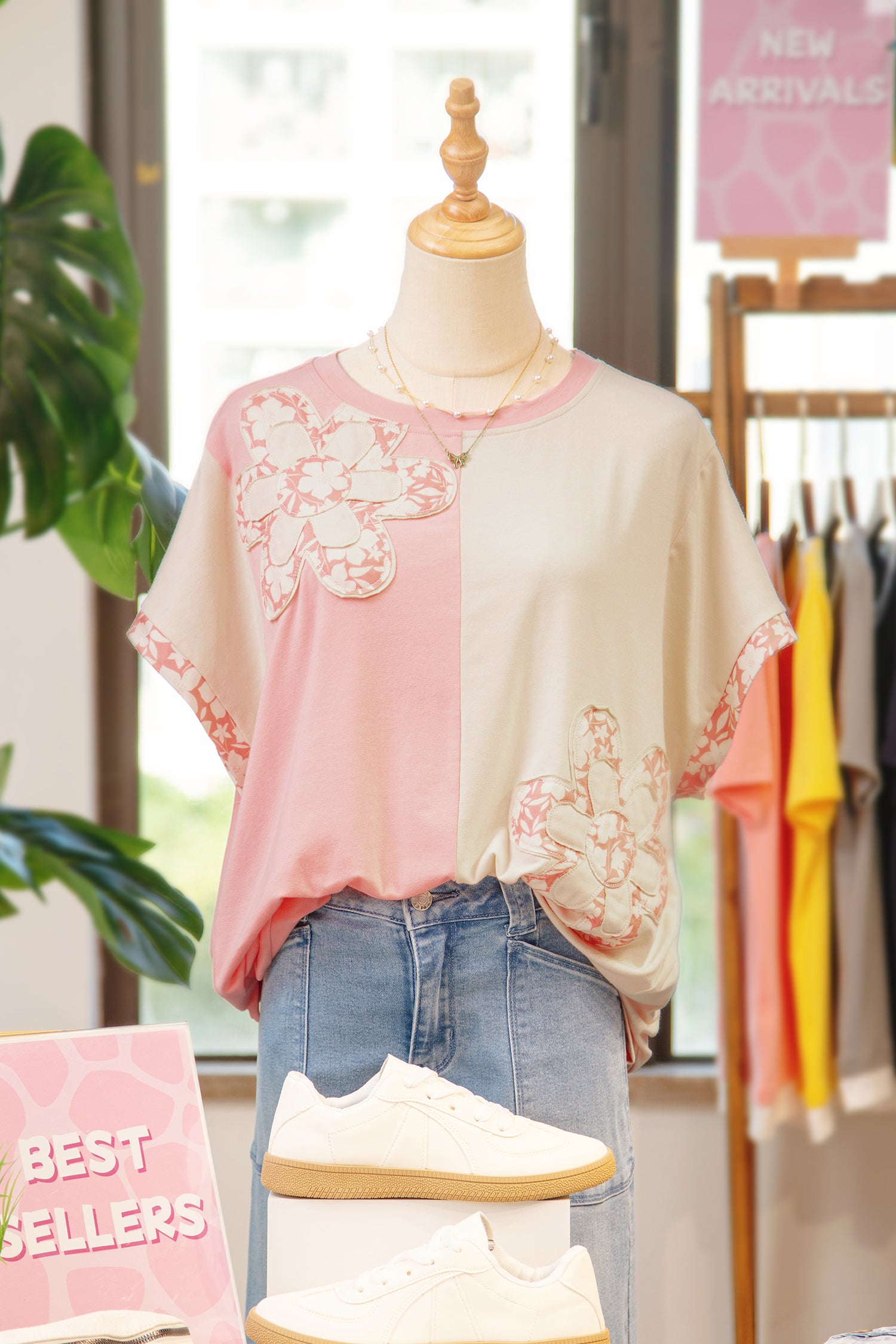 Apricot Color Block Flower Patched Loose T Shirt-Tops/Tops & Tees-[Adult]-[Female]-2022 Online Blue Zone Planet
