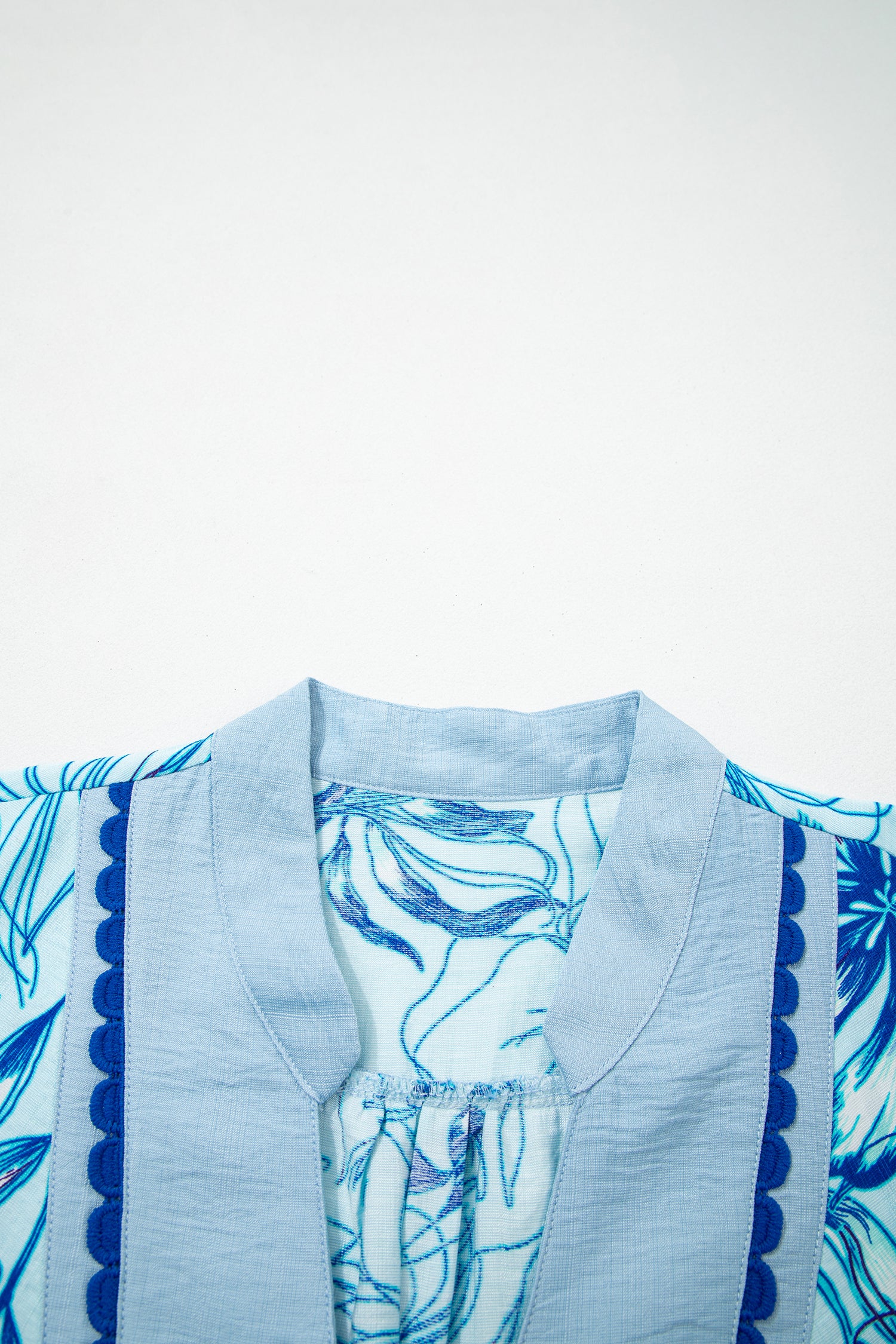 Sky Blue Plus Size Scalloped Trim Floral Short Sleeve Blouse-Plus Size/Plus Size Tops/Plus Size Blouses & Shirts-[Adult]-[Female]-2022 Online Blue Zone Planet