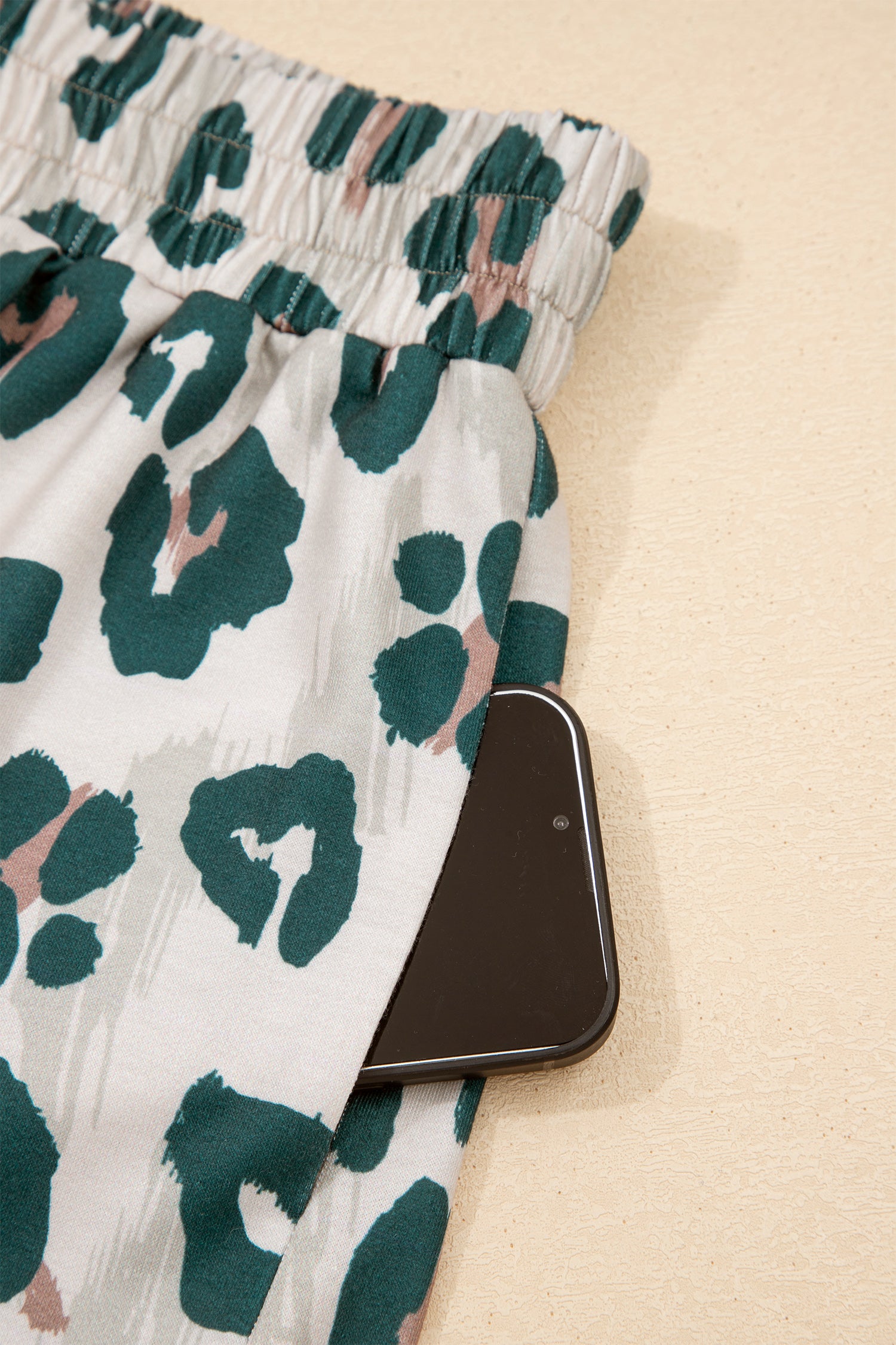 Brown Unique Leopard Print Contrast Trim Top Loose 2pcs Short Set-Two Piece Sets/Short Sets-[Adult]-[Female]-2022 Online Blue Zone Planet