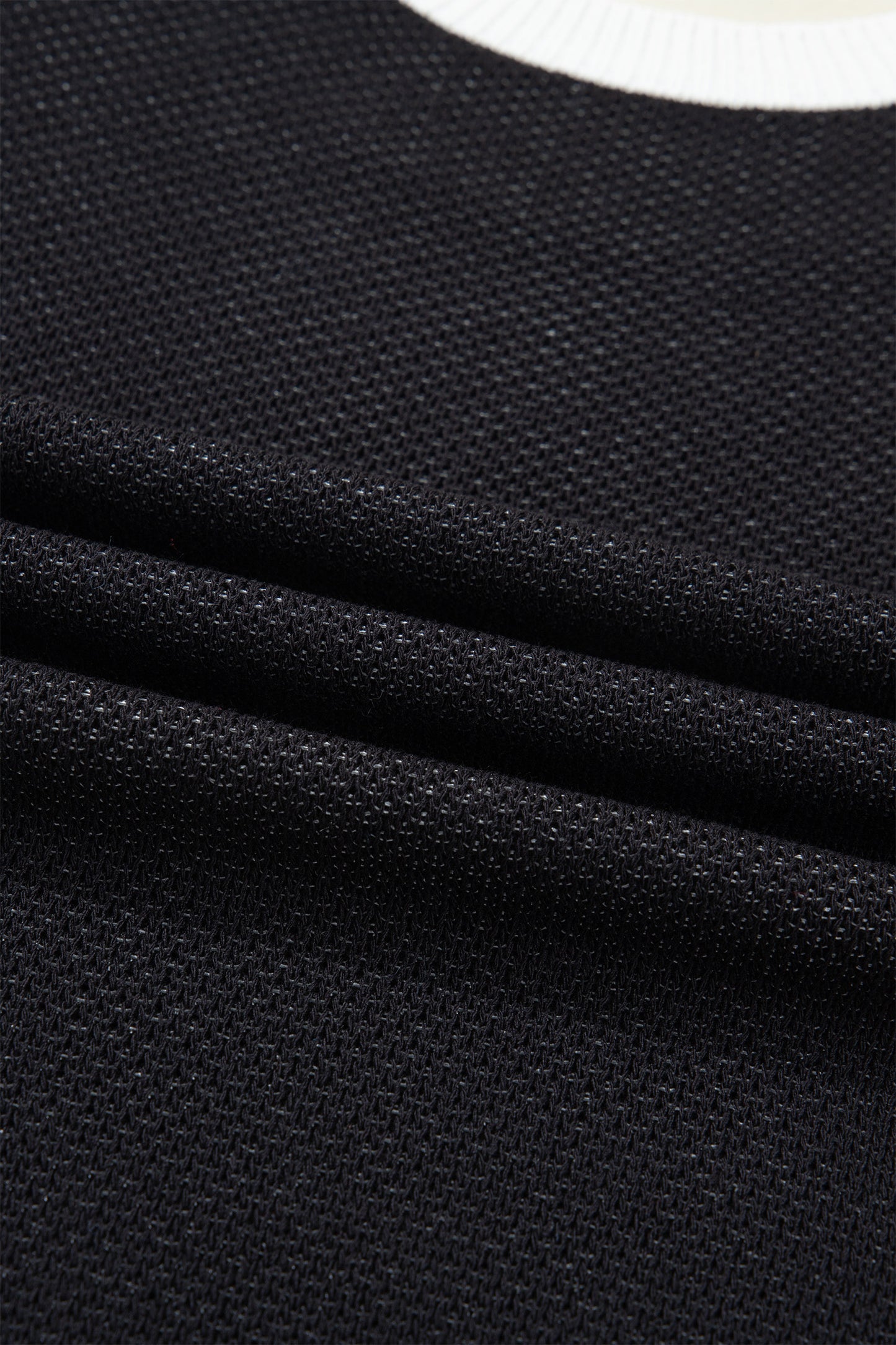 Black Horse Shoe Pattern Contrast Trim Short Sleeve Sweater-Sweaters & Cardigans/Short Sleeve Sweaters-[Adult]-[Female]-2022 Online Blue Zone Planet