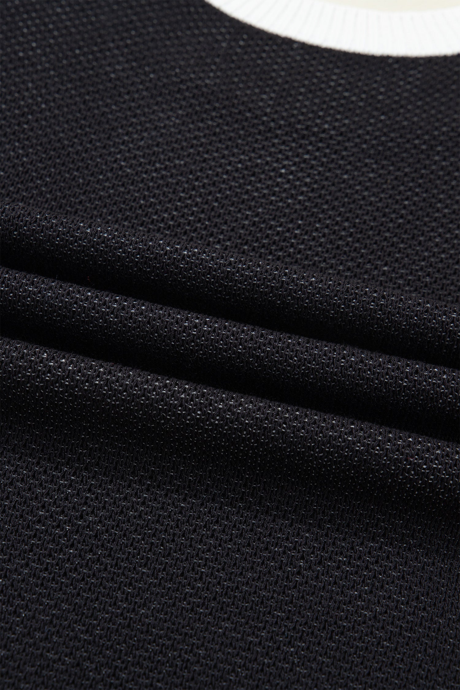 Black Horse Shoe Pattern Contrast Trim Short Sleeve Sweater-Sweaters & Cardigans/Short Sleeve Sweaters-[Adult]-[Female]-2022 Online Blue Zone Planet