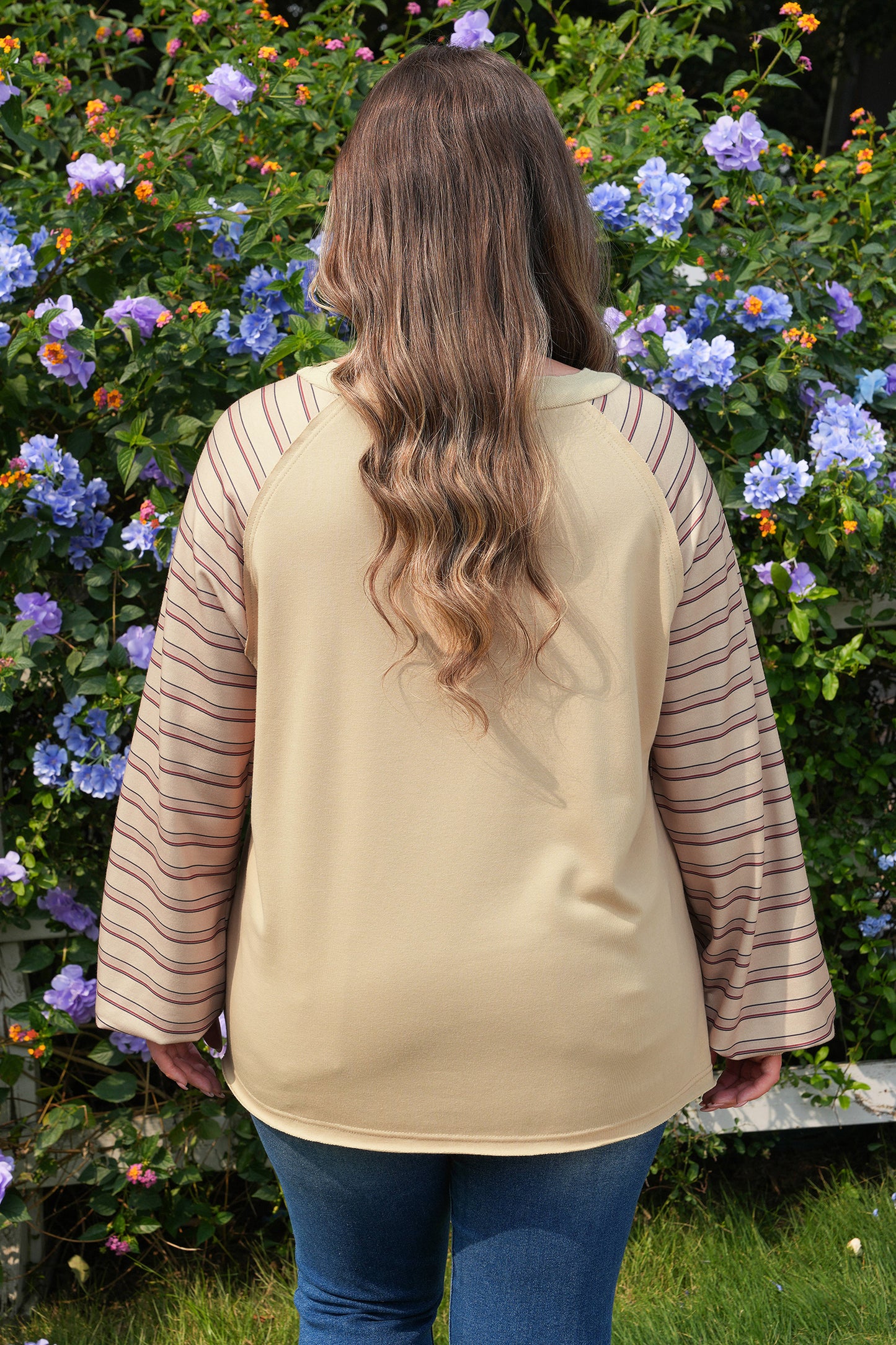 Parchment Striped Raglan Sleeve Notched Neck Raw Edge Plus Size Jumper-Plus Size/Plus Size Tops/Plus Size Long Sleeve Tops-[Adult]-[Female]-2022 Online Blue Zone Planet