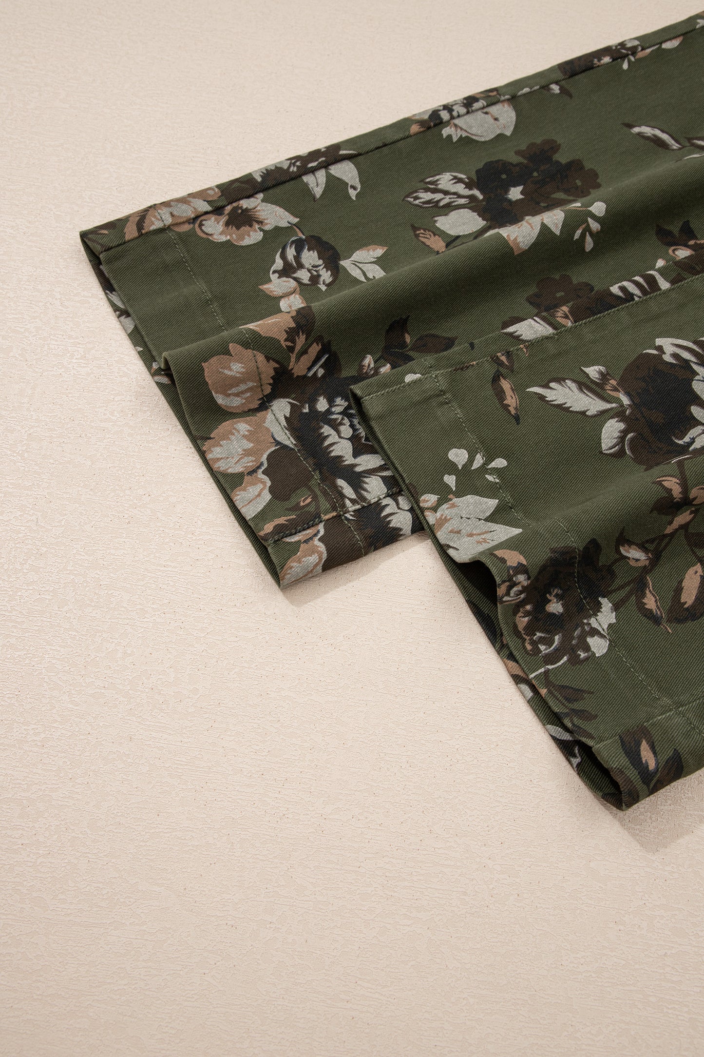Green Vintage Floral Print Square Patch Pocket Raw Hem Shift Jeans-Bottoms/Jeans-[Adult]-[Female]-2022 Online Blue Zone Planet