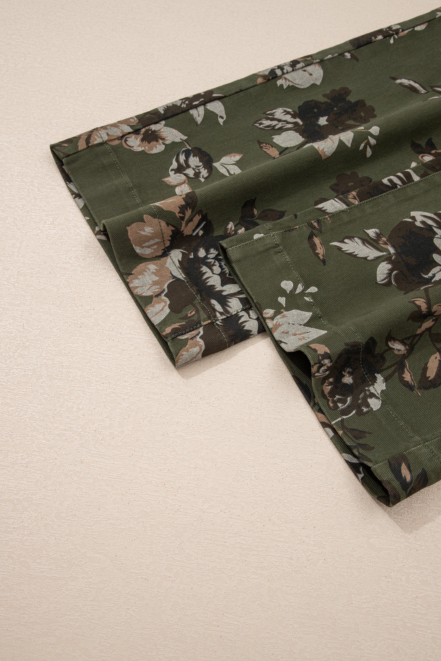 Green Vintage Floral Print Square Patch Pocket Raw Hem Shift Jeans-Bottoms/Jeans-[Adult]-[Female]-2022 Online Blue Zone Planet