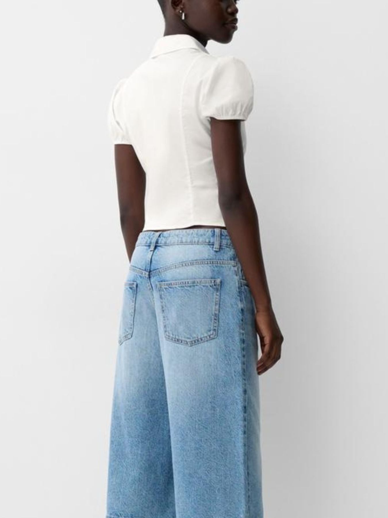 4c20f8fc-c74a-4f4d-91c6-e32ecc418853-Max