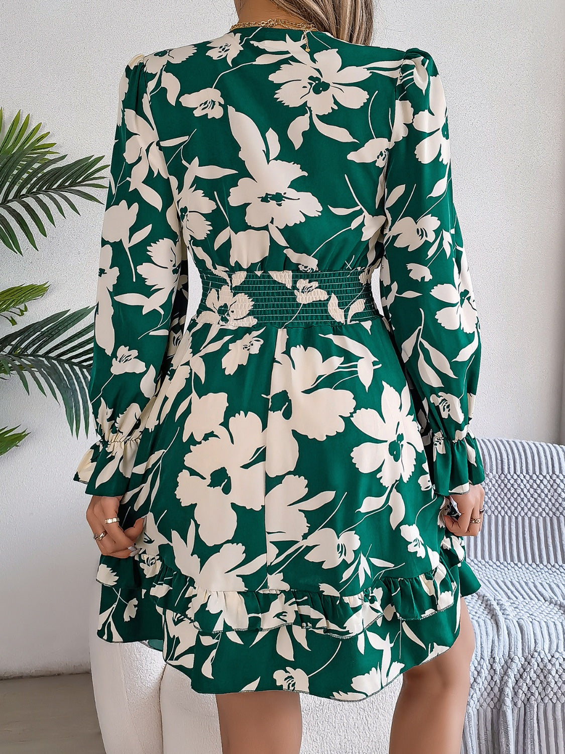 pretty little thing emerald green floral dress Emerald Green Floral Pretty Little Thing Floral Wrap Dress Just To Know You Emerald Green Floral Midi Dress Shop The Mint
