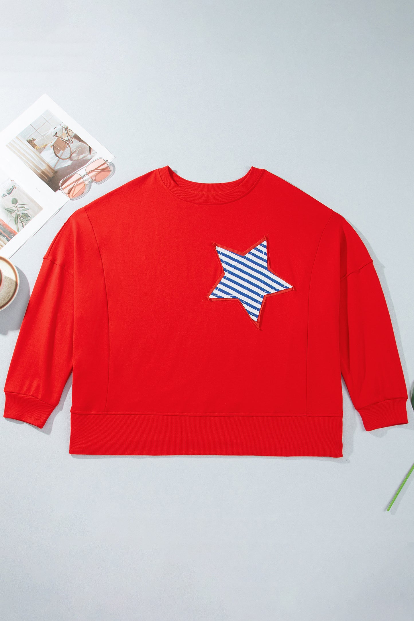 Fiery Red Patch Embroidery Star Colorblock Plus Size Sweatshirt