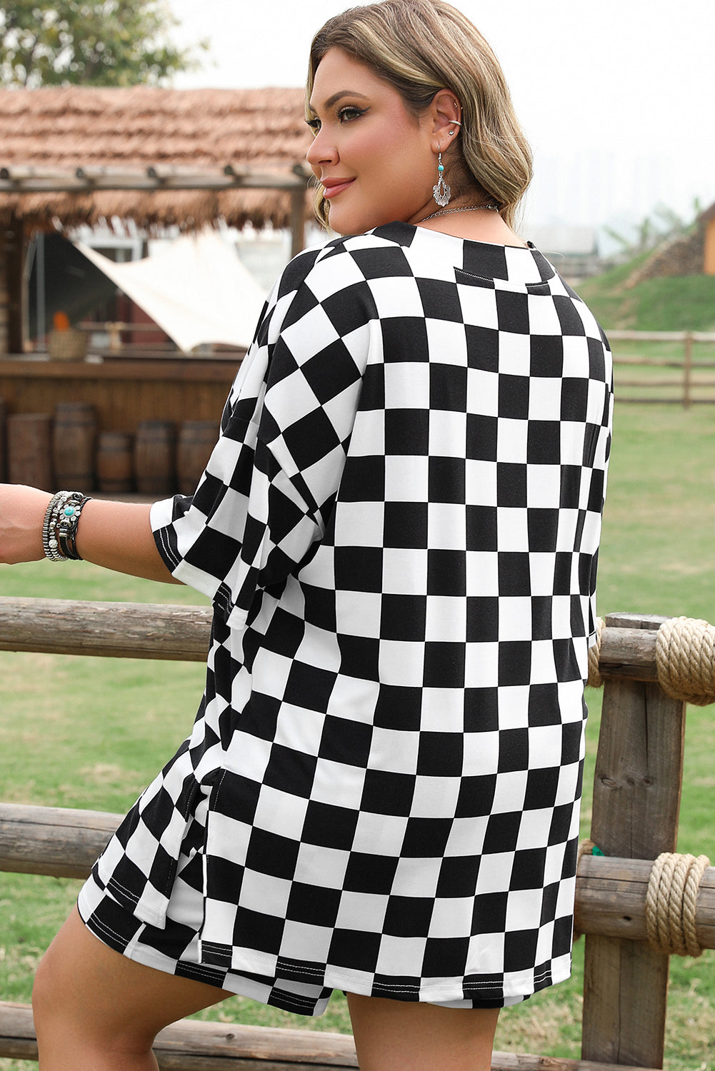 Black Checkered Pattern Tee And Shorts Plus Size Two Piece Set-Plus Size/Plus Size Loungewear-[Adult]-[Female]-2022 Online Blue Zone Planet