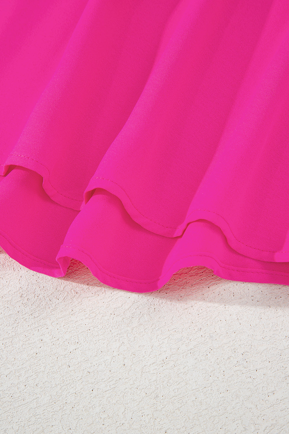 Bright Pink Seamed Back High Low Hem V Neck Cuffed Sleeve Plus Size Tee-Plus Size/Plus Size Tops/Plus Size Tops & Tees-[Adult]-[Female]-2022 Online Blue Zone Planet
