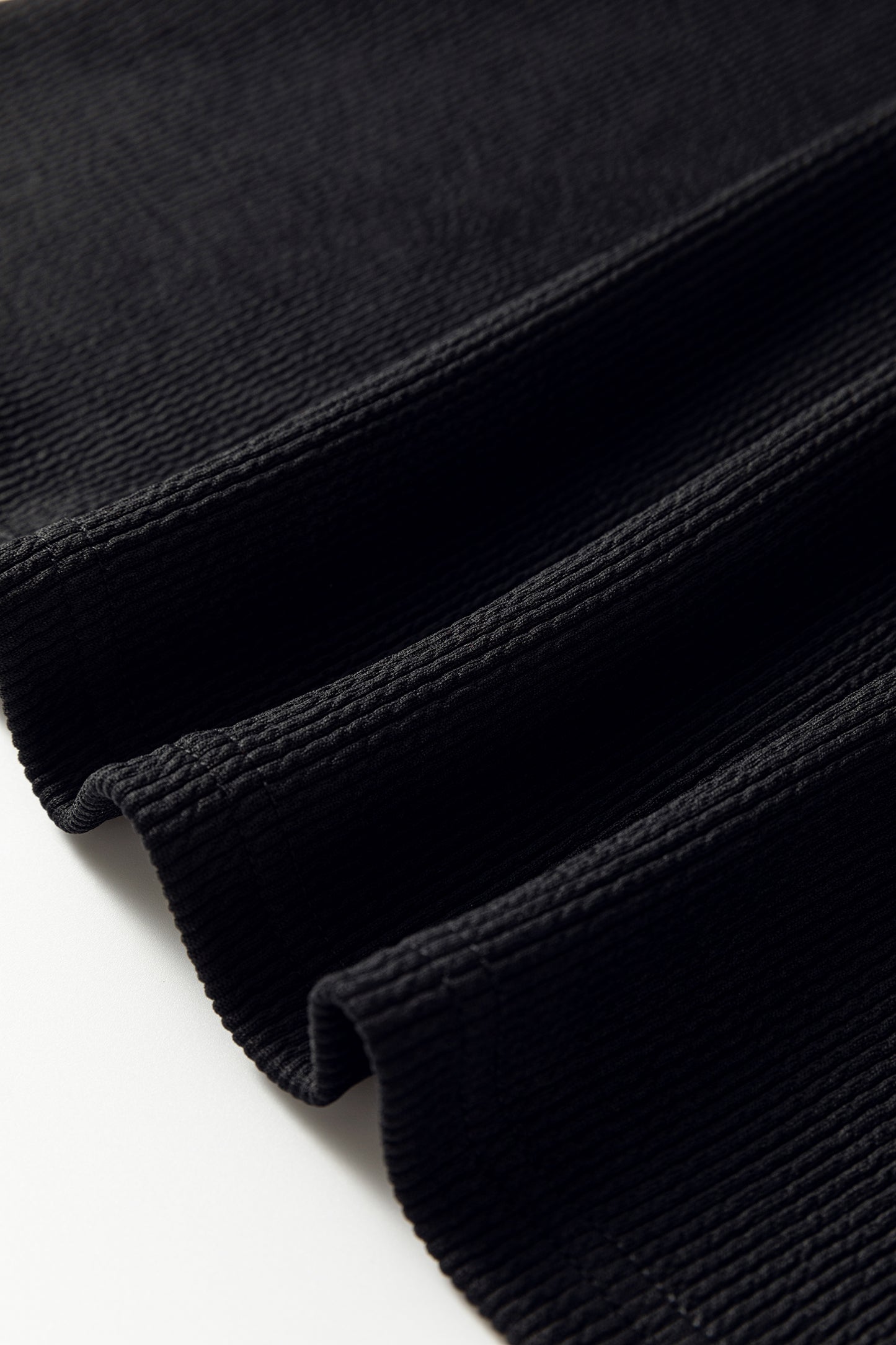 Black Contrast Leopard Ruffled Short Sleeve Ribbed Knit Top-Tops/Blouses & Shirts-[Adult]-[Female]-2022 Online Blue Zone Planet