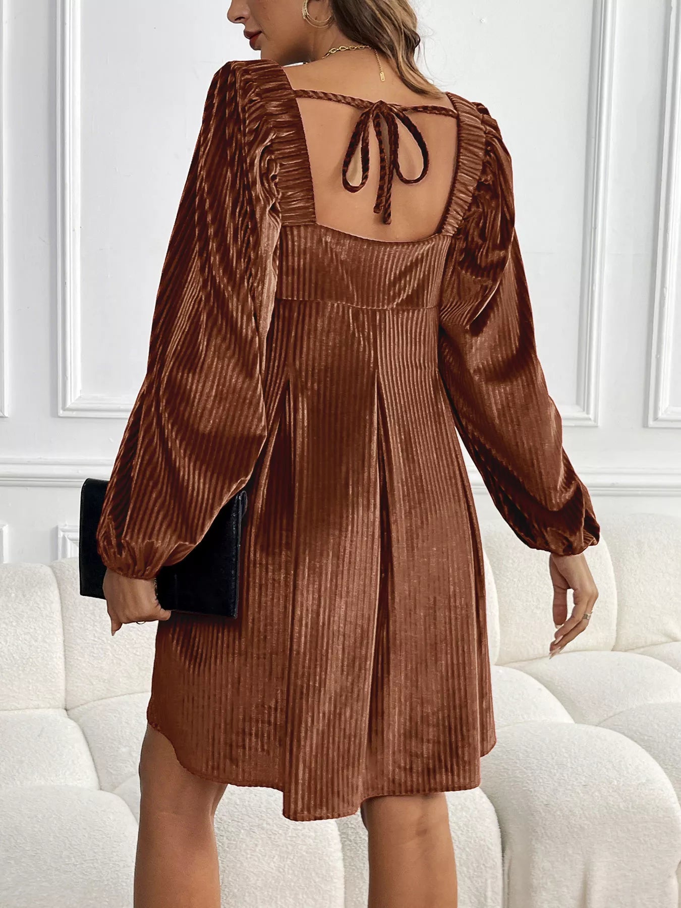 velvet square neck long sleeve dress Faerie Velvet Square Neck Long Sleeve Dress | 4 Colors