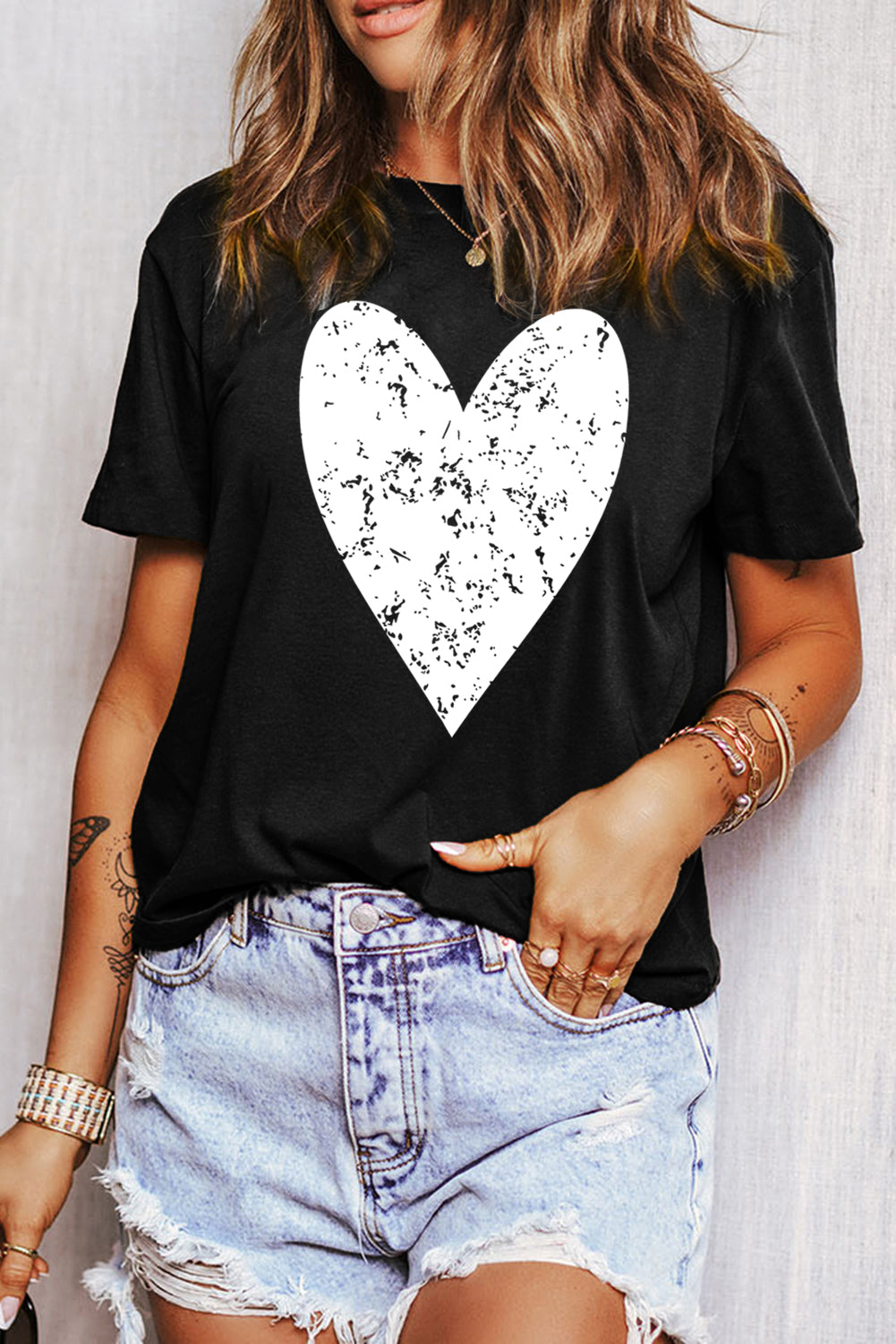 Black Valentines Heart Printed Round Neck T Shirt-Graphic Tees-[Adult]-[Female]-2022 Online Blue Zone Planet