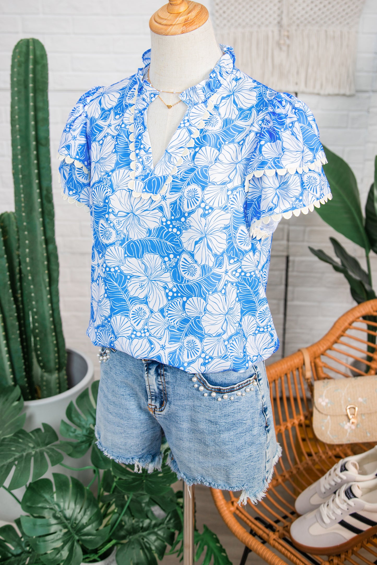 Sky Blue Oceanic Floral Print Scalloped Trim V Neck Short Sleeve Blouse-Tops/Blouses & Shirts-[Adult]-[Female]-2022 Online Blue Zone Planet